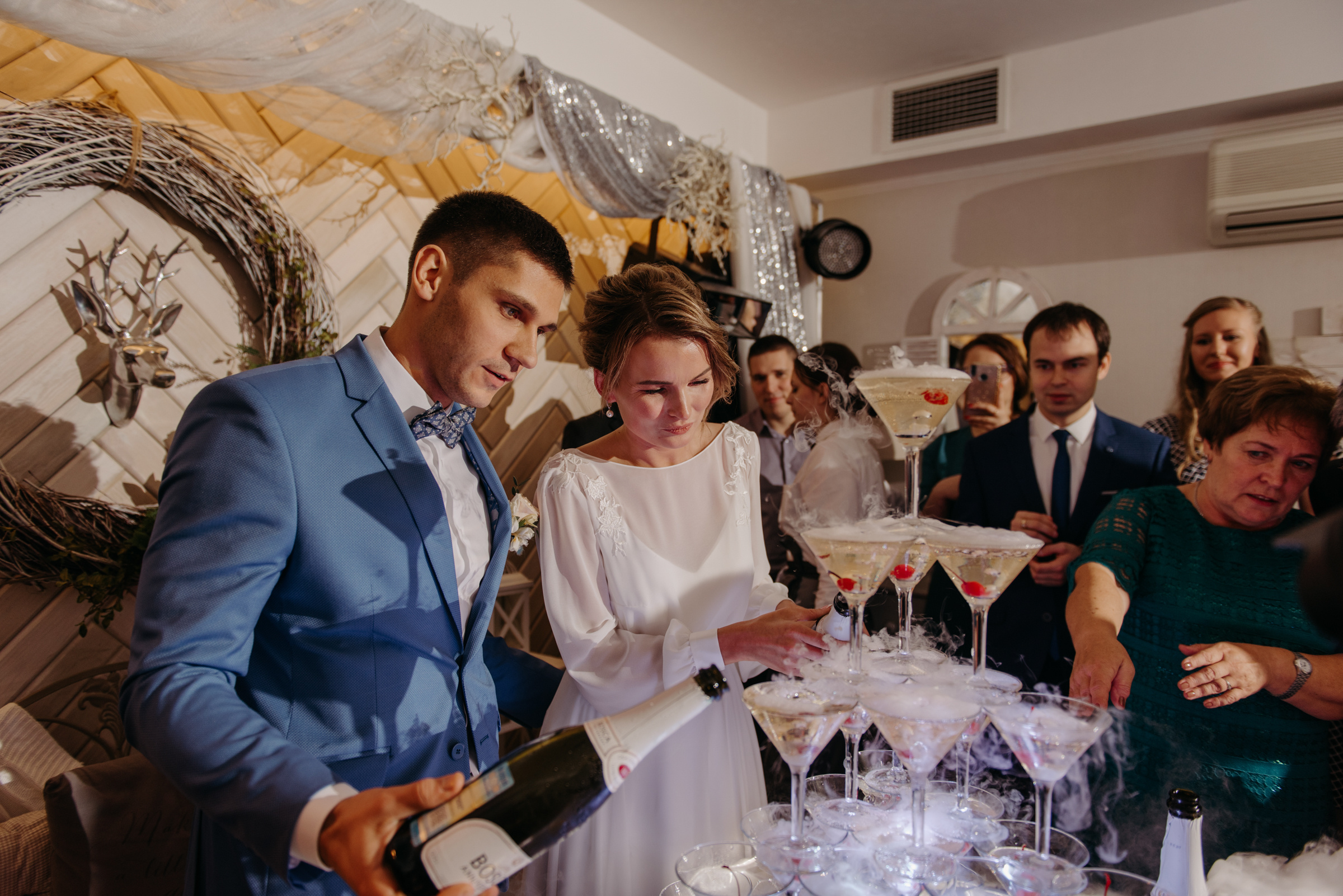 Осенняя свадьба Надежды и Дмитрия. Свадебный фотограф в Санкт-Петербурге Венера Ахметова