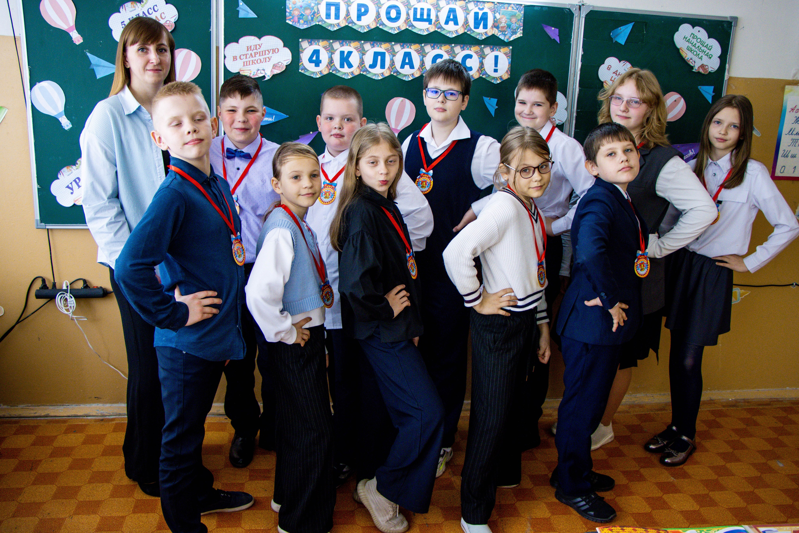 Последний звонок 4б. Фотограф Татьяна Матрос