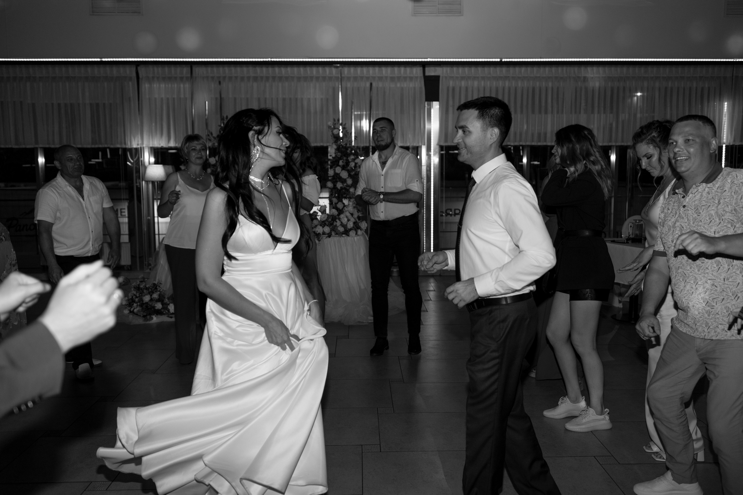 Репортаж свадебного вечера. Свадебный фотограф Александра Попова