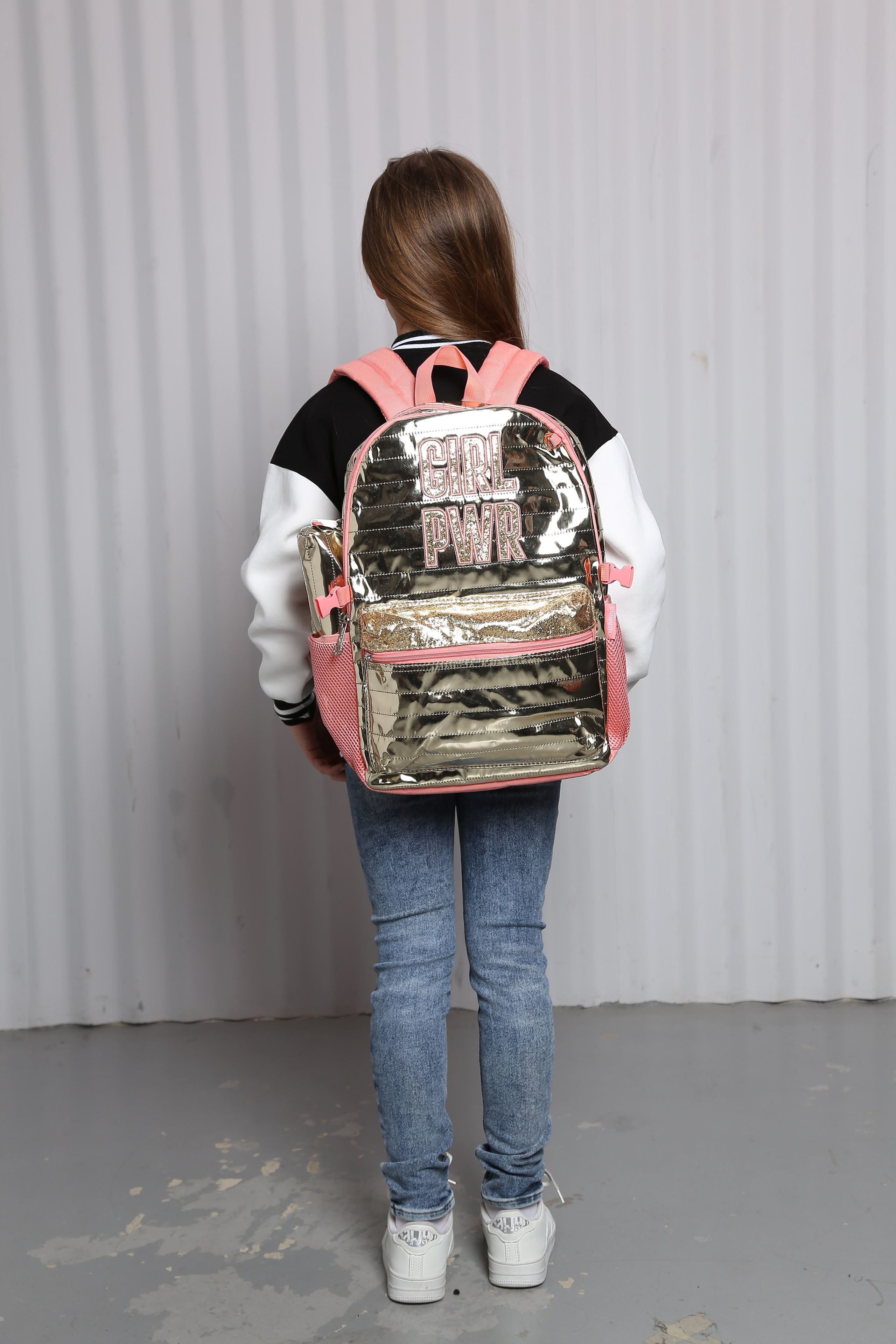 Профессиональная коммерческая фотосессия для детских товаров - одежда, обувь, аксессуары. Fashion фотограф в Санкт-Петербурге Савинова Ирина