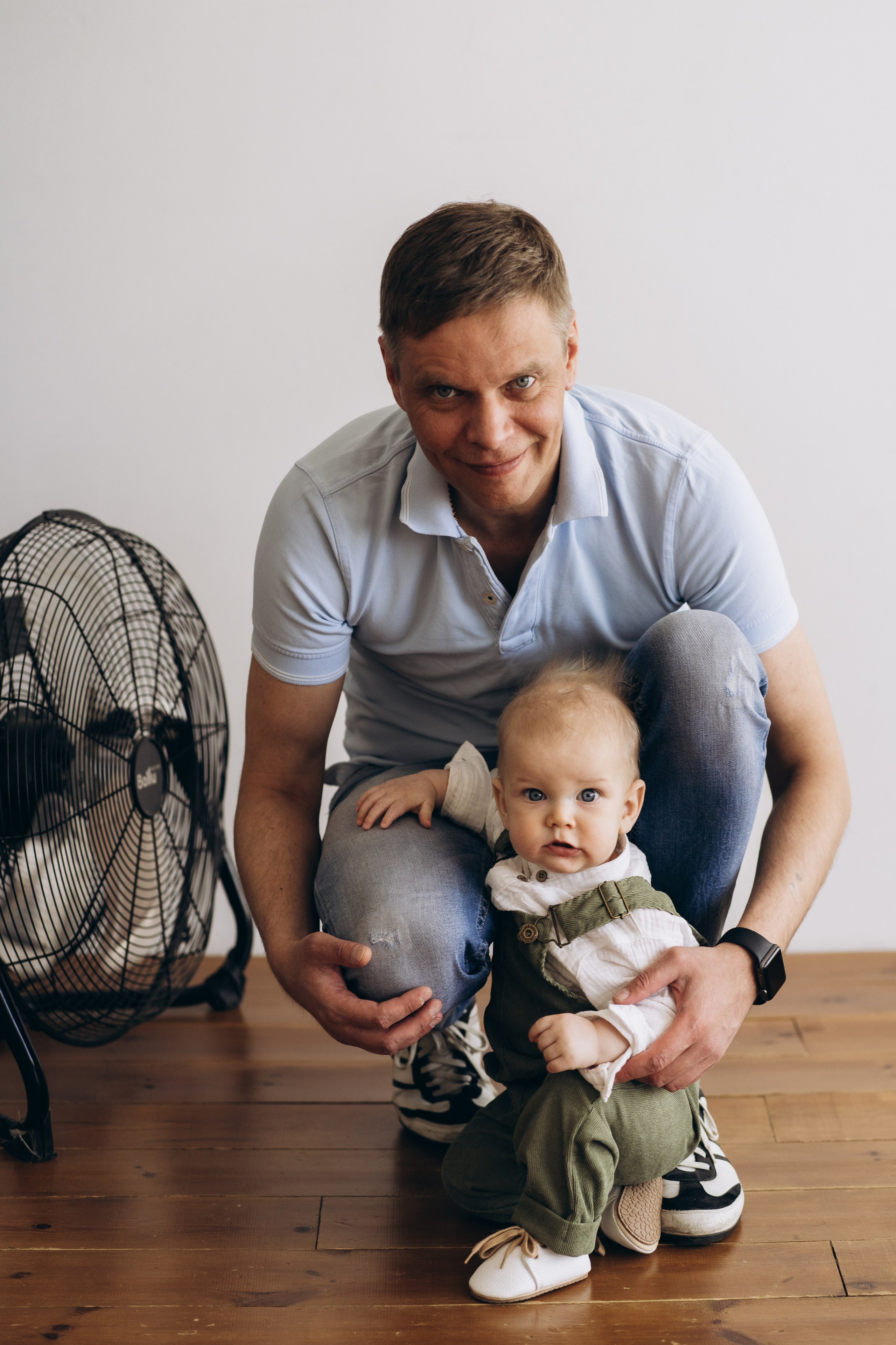 Семейная фотосессия в студии в Москве, семейный фотограф Анна Полушина. Свадебный фотограф в Москве Анна Полушина