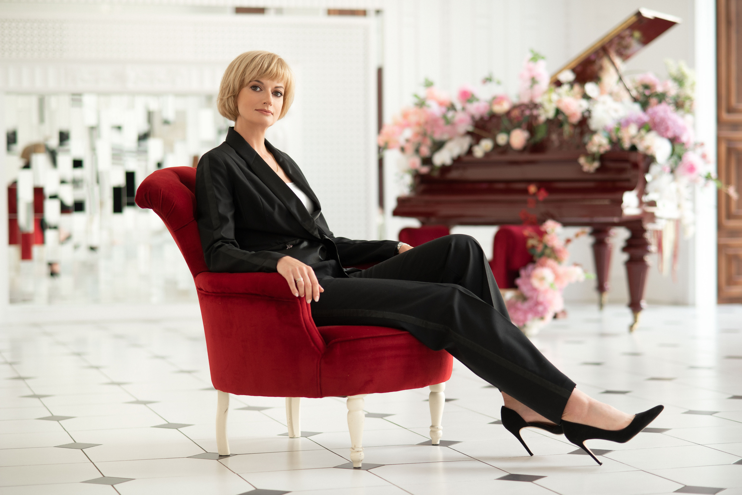 Галерея студийных женских портретов + стрит