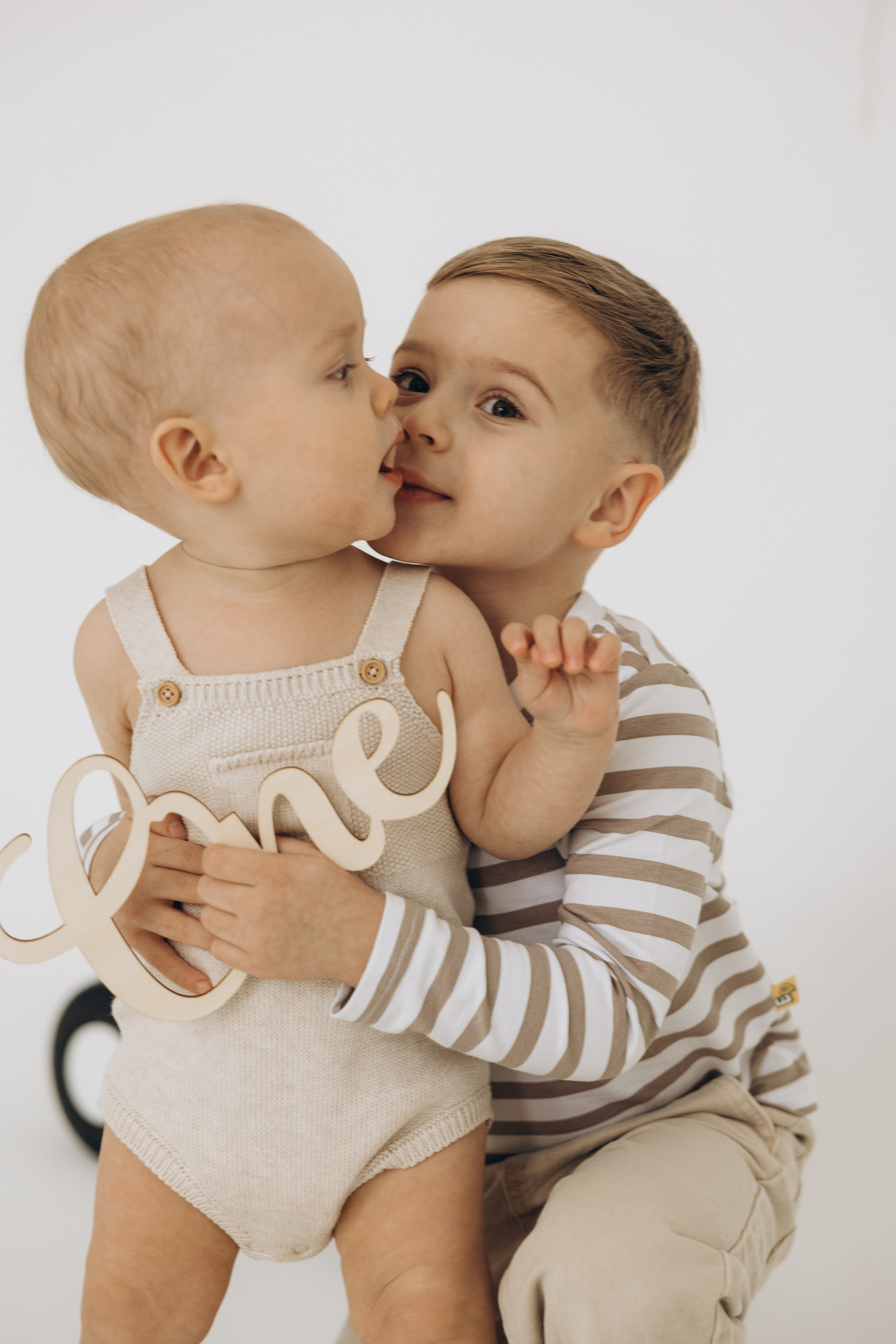 Дарья, Кирилл, Давид и Богдан. Семейный фотограф в Москве Виктория Ястребинская