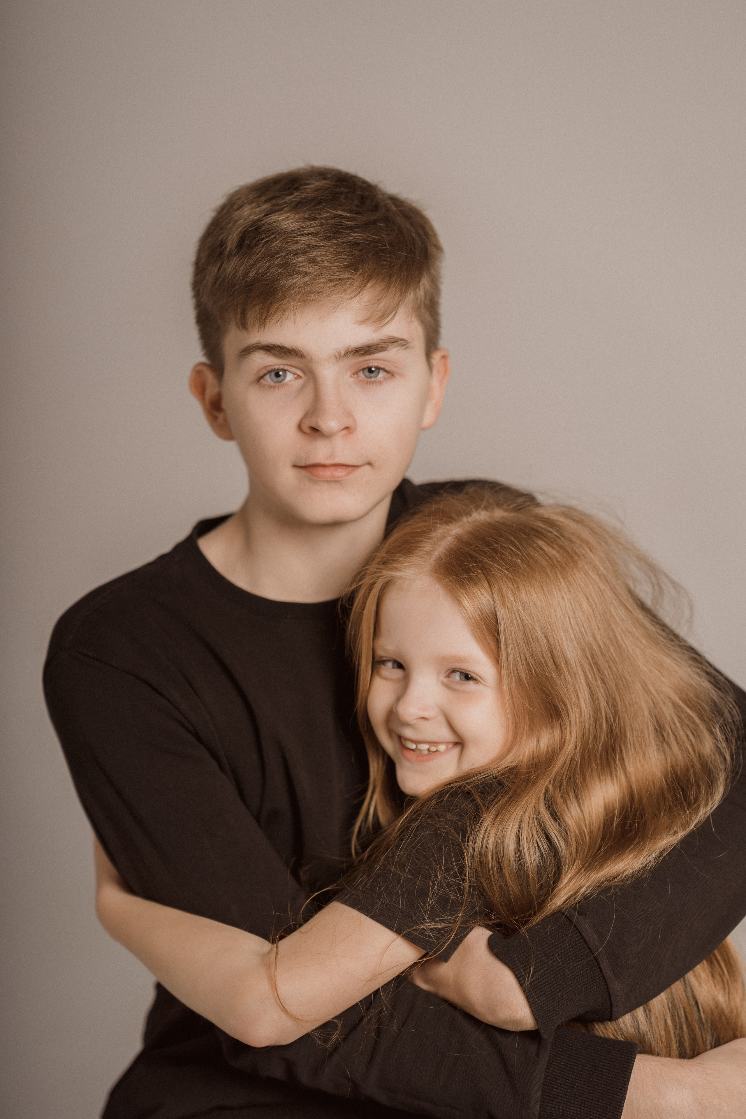 Алиса и ее брат. Семейный и детский фотограф в Сергиев Посаде, Хотьково Якимчук Любовь