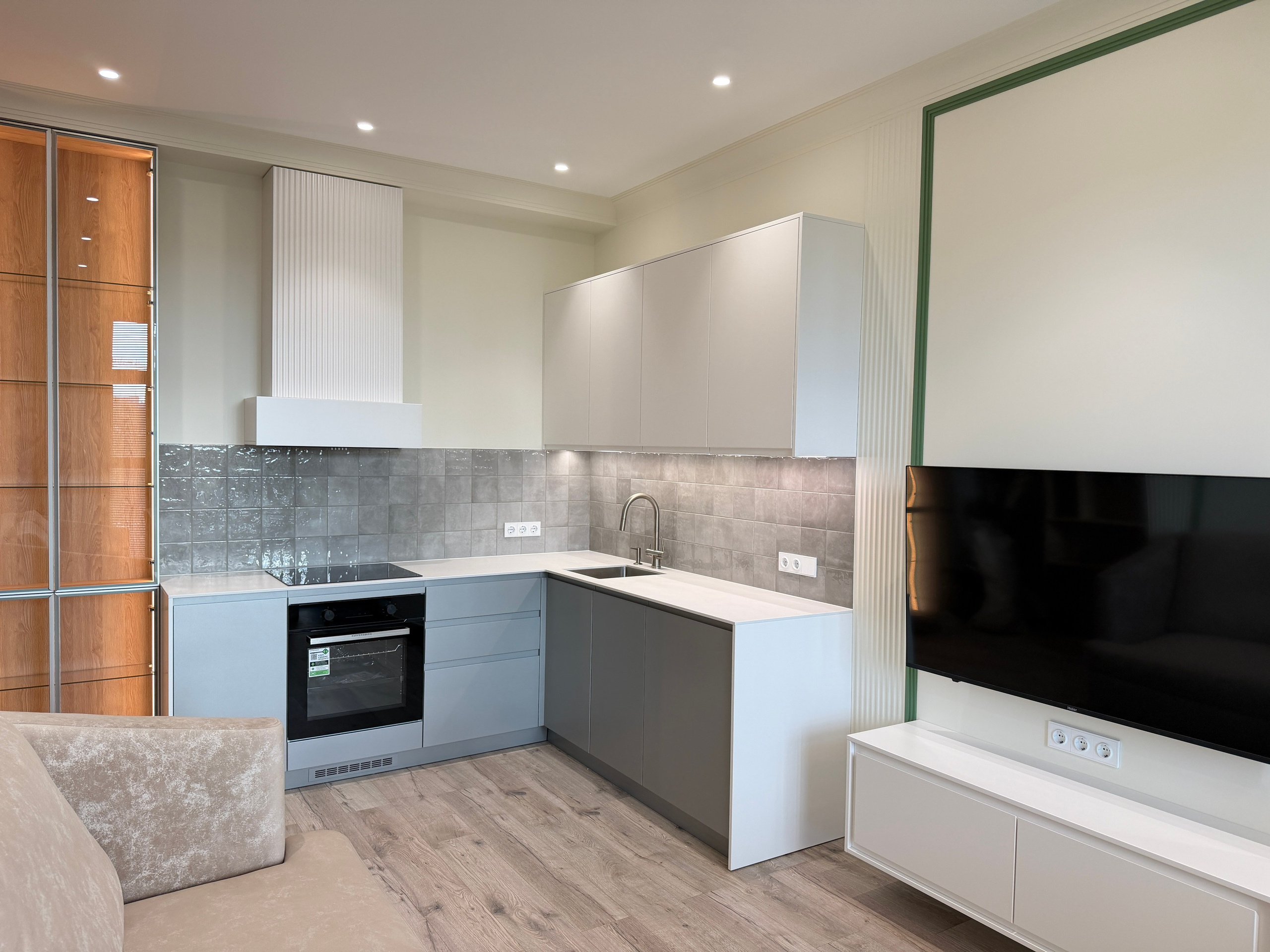 Квартира на Академика Королева 40 м². 1st.Great.Pro. Реализация дизайн-проектов в премиум-сегменте жилой и коммерческой недвижимости