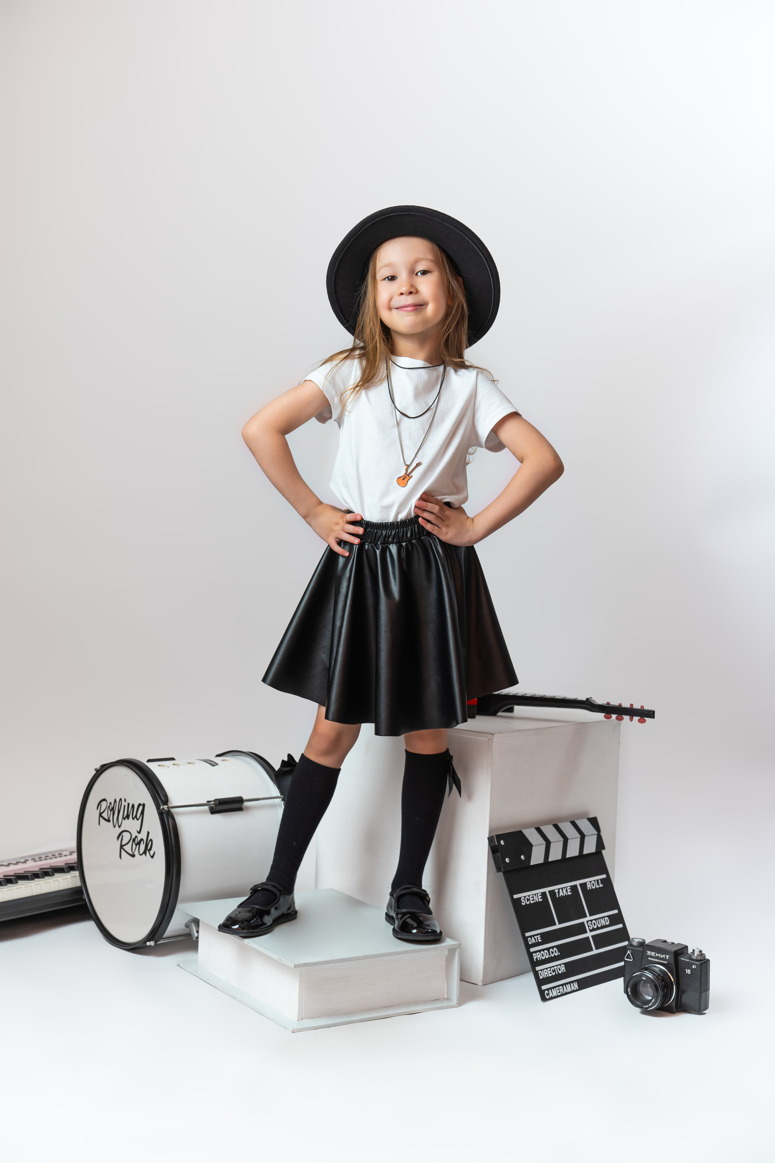 Выпускные альбомы. Akhmadeevmedia.ru