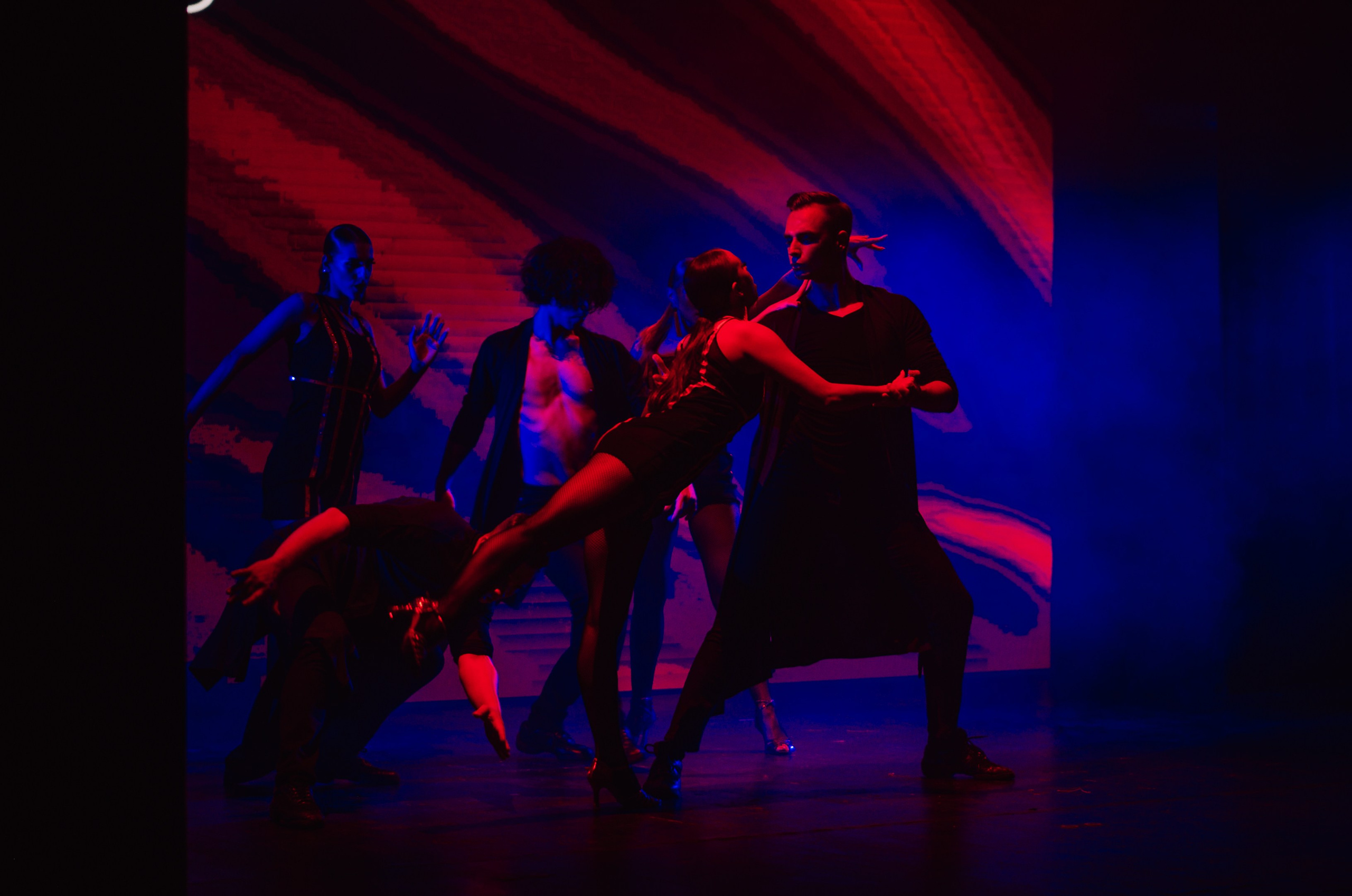 Фоторепортаж танцевального мероприятия. Денисова Аля — фотограф для парных съемок и индивидуальных историй в Барнауле