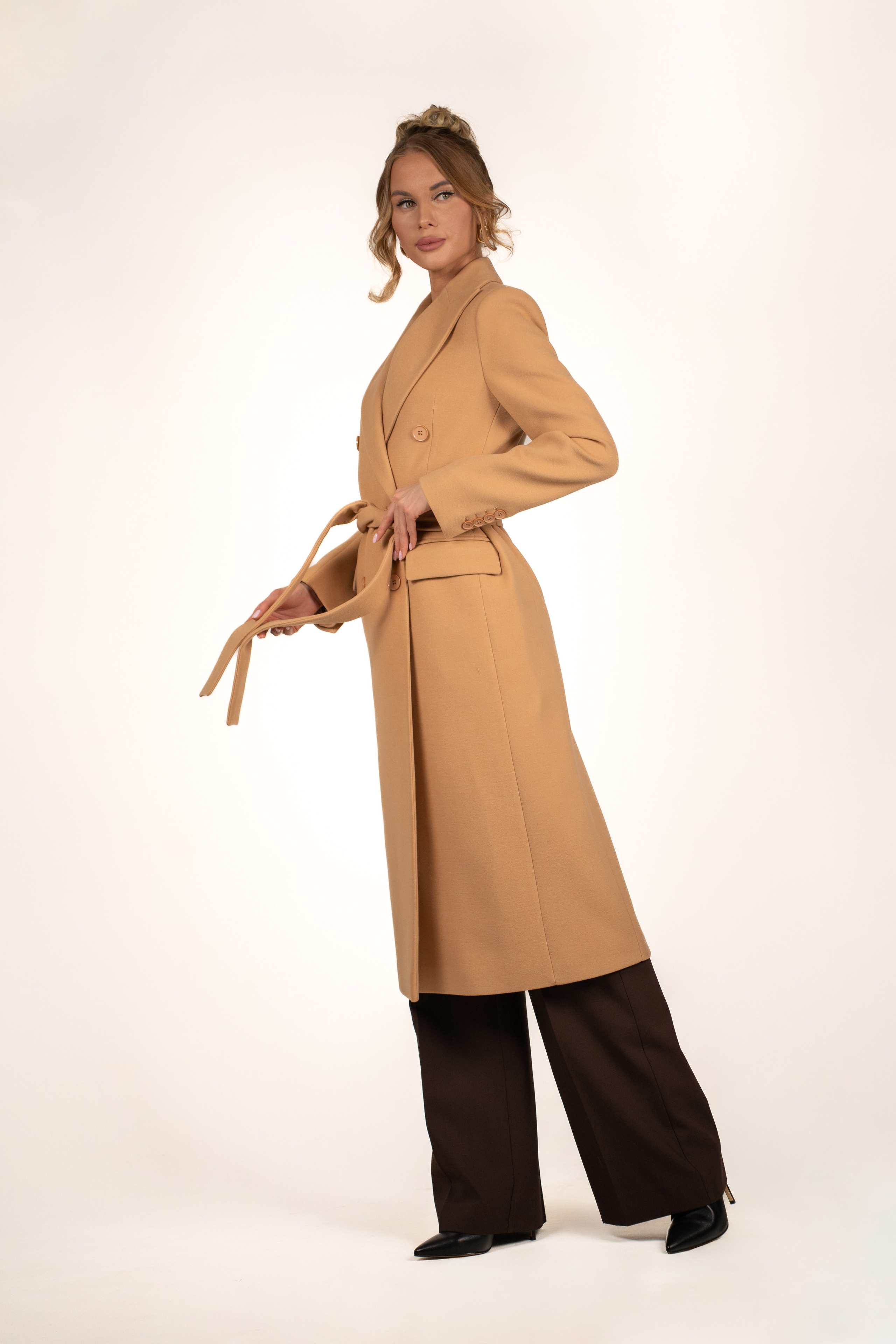 фотосъёмка для маркетплейсов предметная съёмка для маркетплейса фото товаров для Ozon / Wildberries / Яндекс Маркет студийная съёмка для карточек товара видеосъёмка для маркетплейсов контент для карточек товара продающие фото для Wildberries профессиональные фото для маркетплейсов видеообзор товара для Ozon / WB видеоинструкция для маркетплейса лукбук для видеосъёмка продакшн студия полного цикла производство видео под ключ создание рекламного ролика видеосъёмка для бизнеса креативная видеосъёмка съемка видеообзоров имиджевое видео для бренда промо ролик под маркетплейс видеоролик под Wildberries / Ozonмаркетплейсов инфографика для маркетплейса  