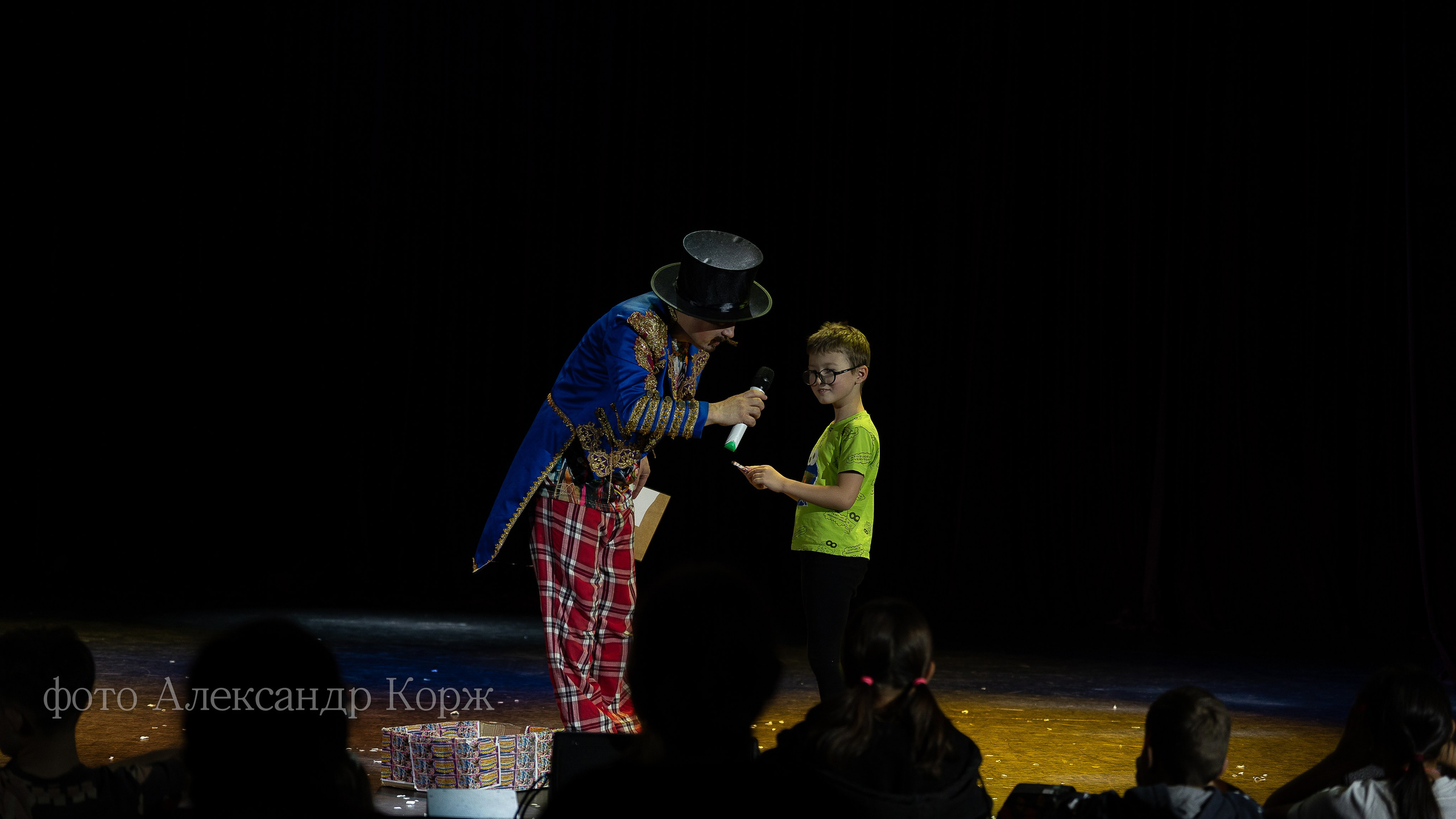 Цирк в Айхале. Фотографии и видеосъемка, Айхал, Удачный, Якутия. Фотографии Айхал