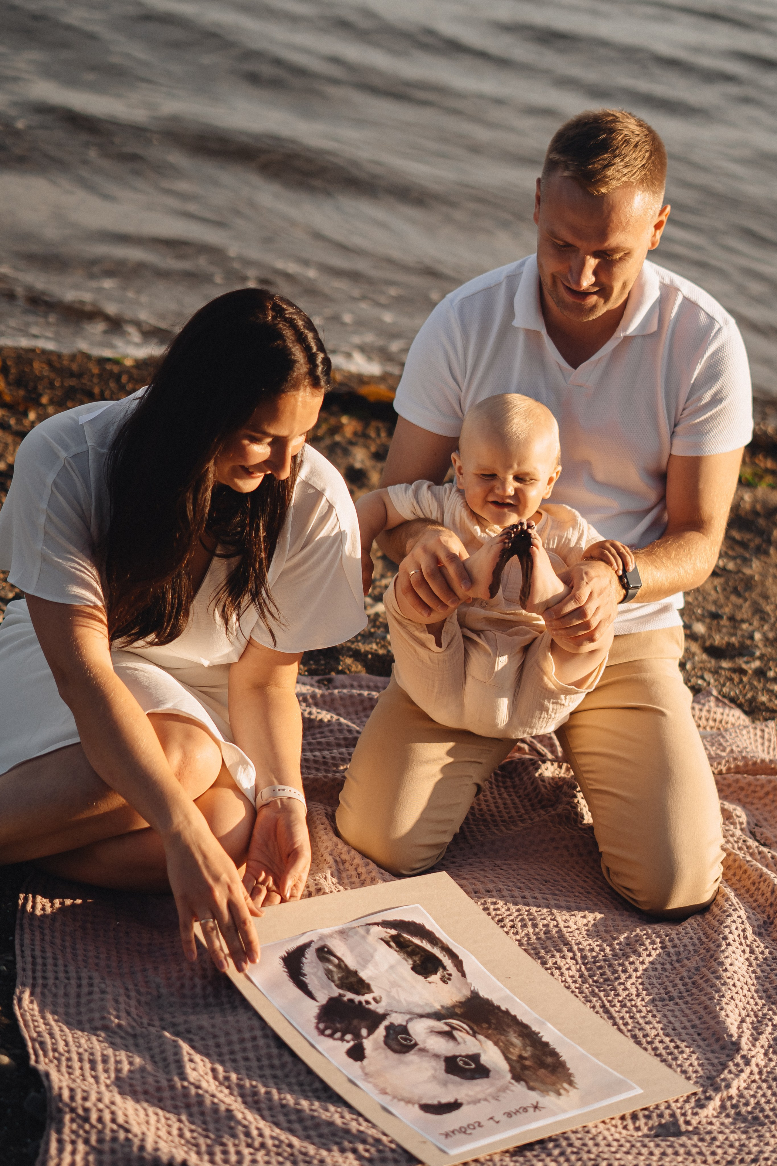 Семейная фотосессия на море сахалин. Фотограф сахалин