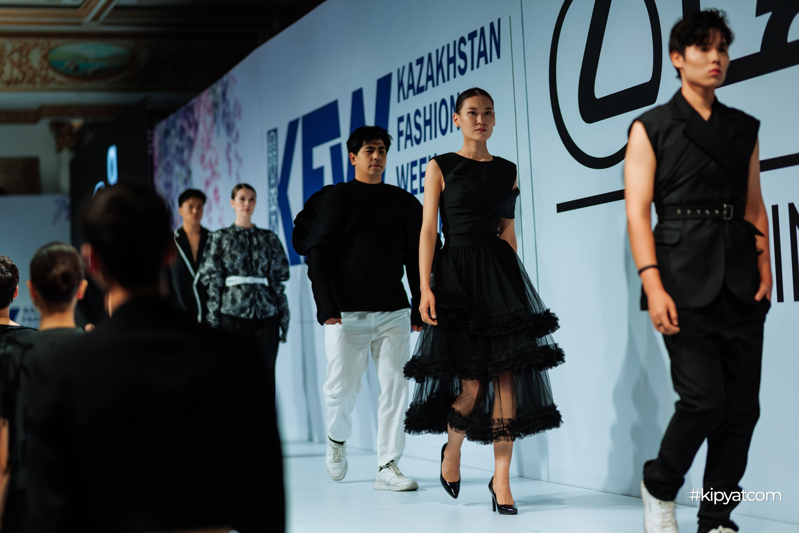 KAZAKHSTAN FASHION WEEK SHYMKENT 11 SEASON. Кипятком Шымкент