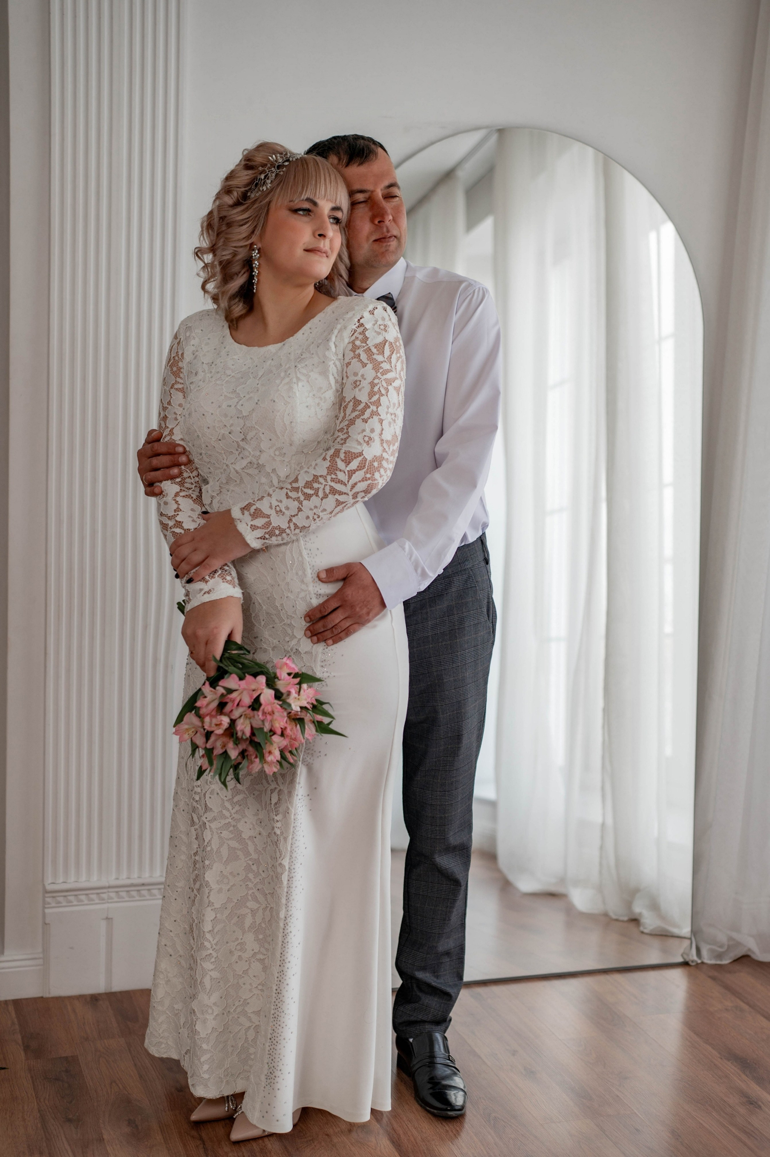 Студийная свадебная_ Татьяна и Дмитрий. Семейный и свадебный фотограф в Абакане Юлия Су