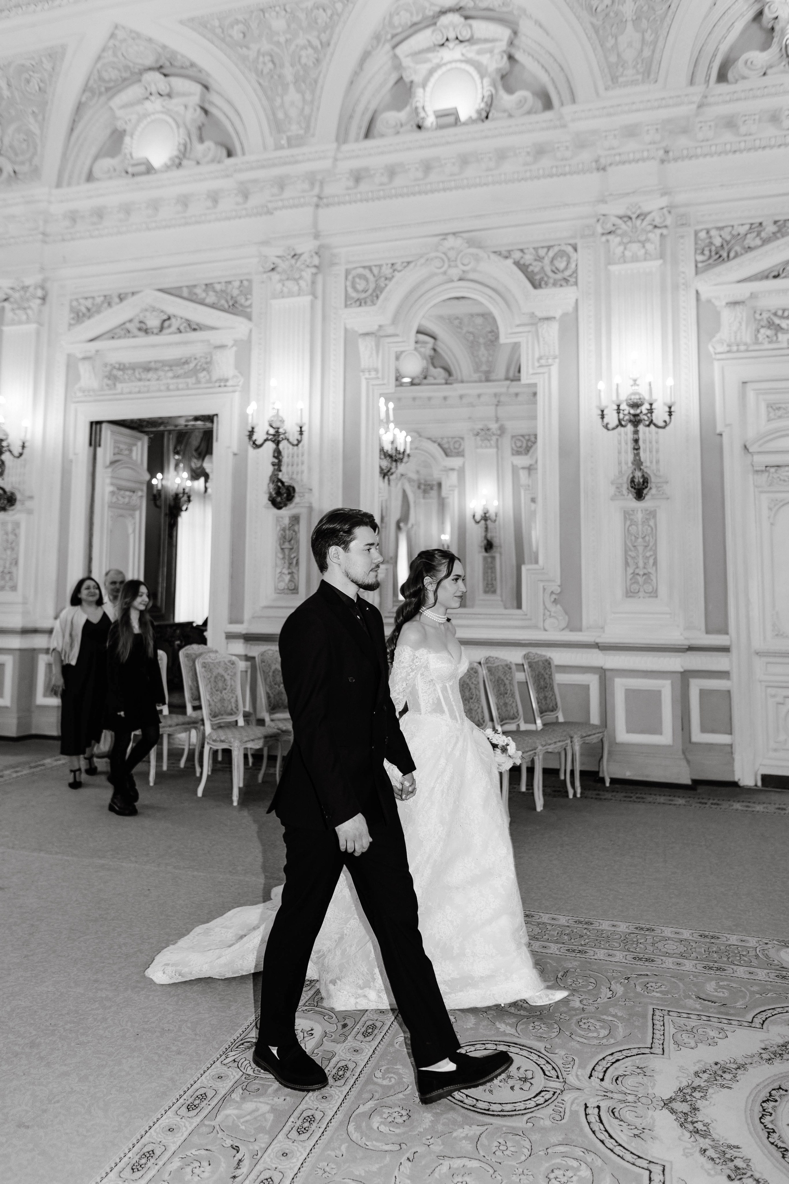 Ольга и Глеб / прогулка и загс. Фотограф Veronika Potaseva