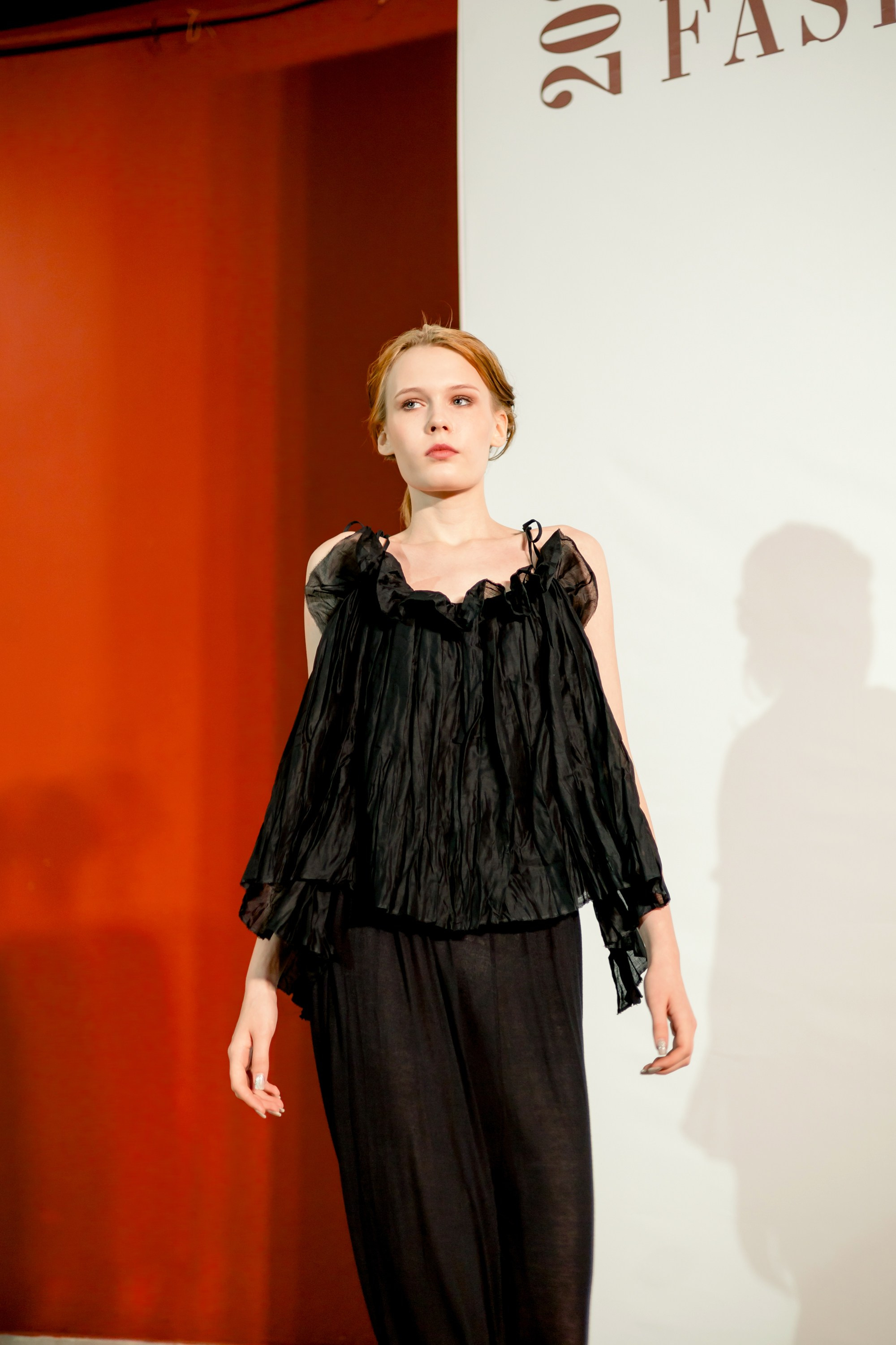 Smolensk Fashion Week 2025_ФИНАЛЬНЫЙ ПОКАЗ ДРАМТЕАТР. Главная