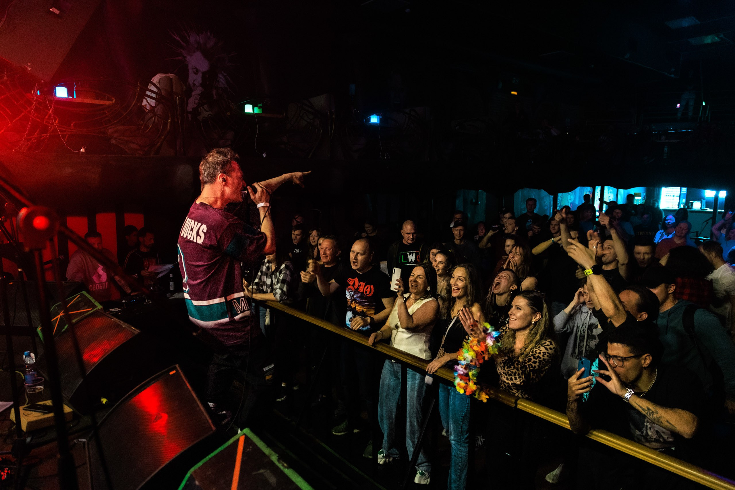 30.08.25 Олдскулы. Репортажный фотограф Екатеринбург | Яркий, качественный репортаж | Концерты, клубы, репортаж, праздники, корпоративы