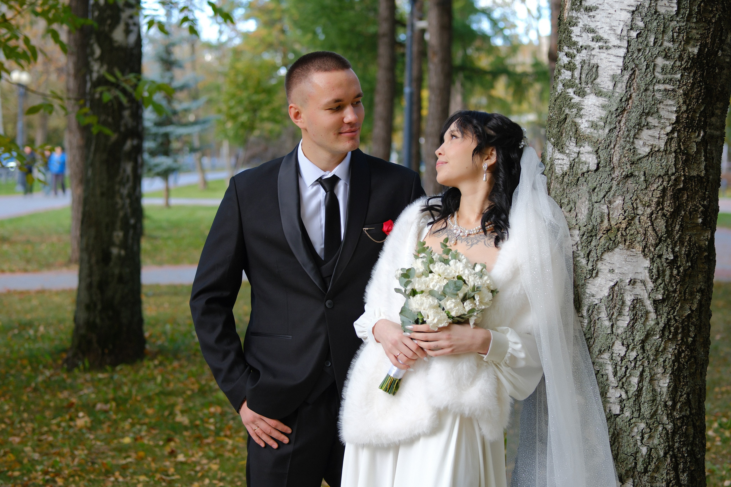 фотосессия жениха и невесты в парке нижнекамс