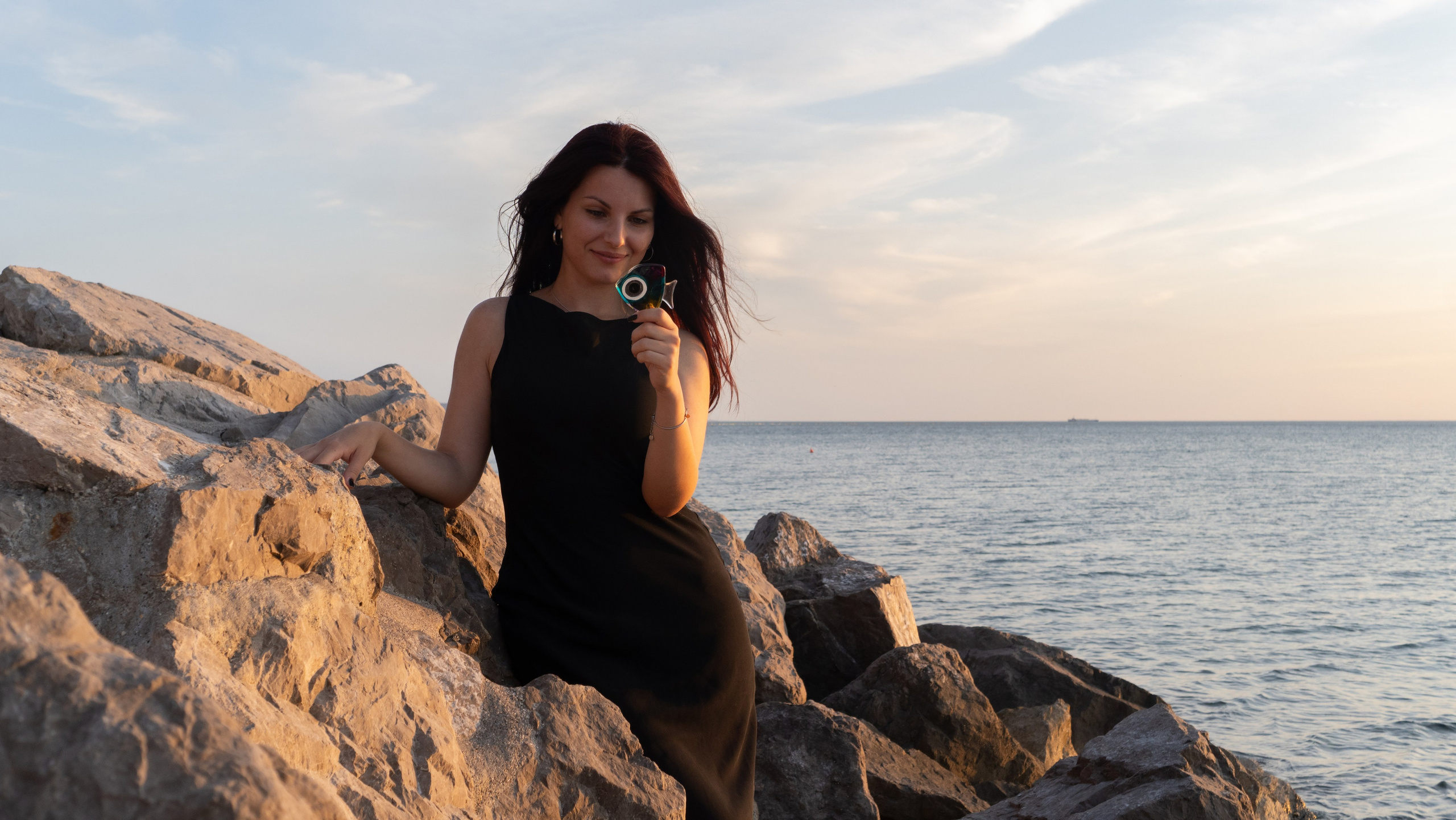 Foto shooting al mare. Fotografo Alina Imanbaeva Trieste e FVG