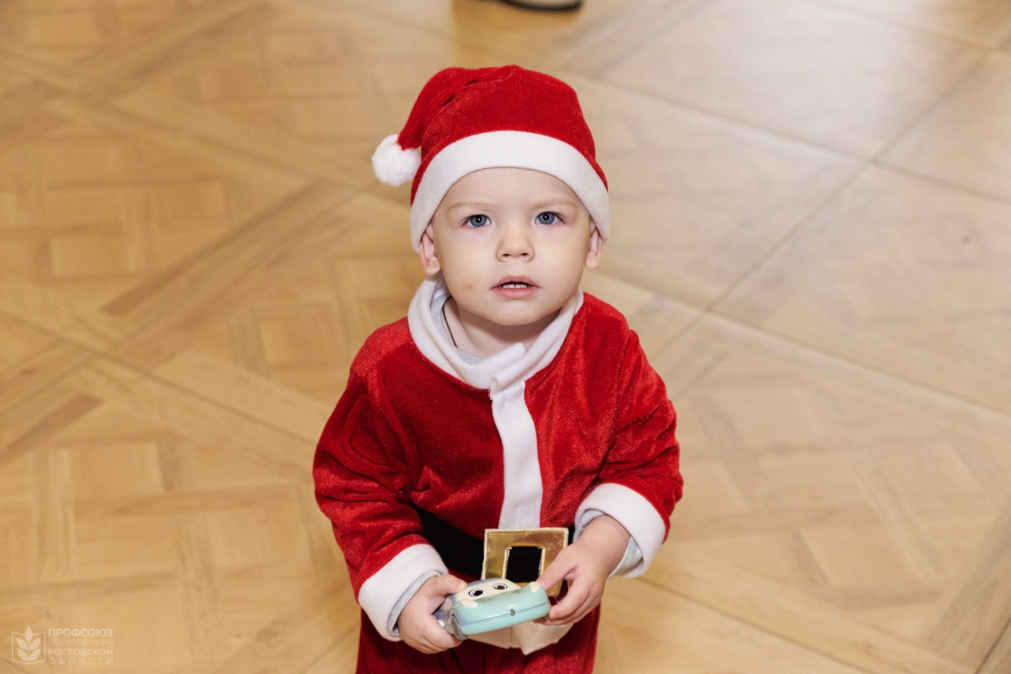 Детское мероприятие: профсоюзная елка в театре. Репортажный фотограф | Леонид Черков