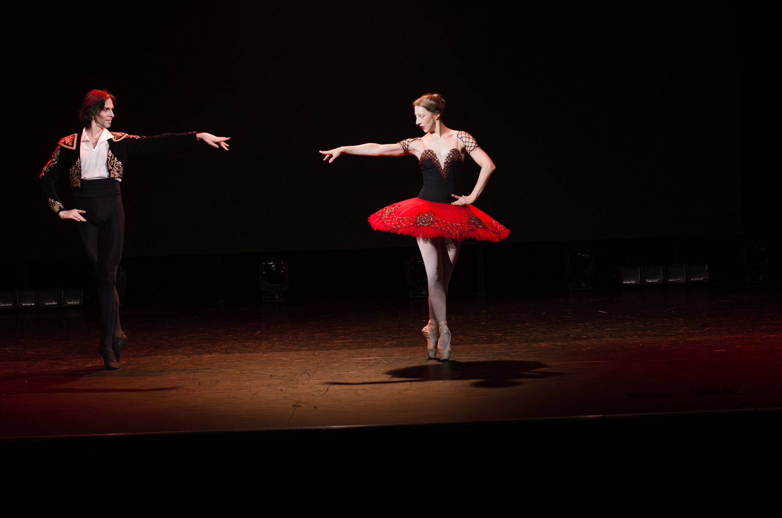 Гала-концерт Всероссийского фестиваля любительского балета Aurora PRIX — 2025. Портретный и репортажный фотограф в Санкт-Петербурге Варвара Жукова