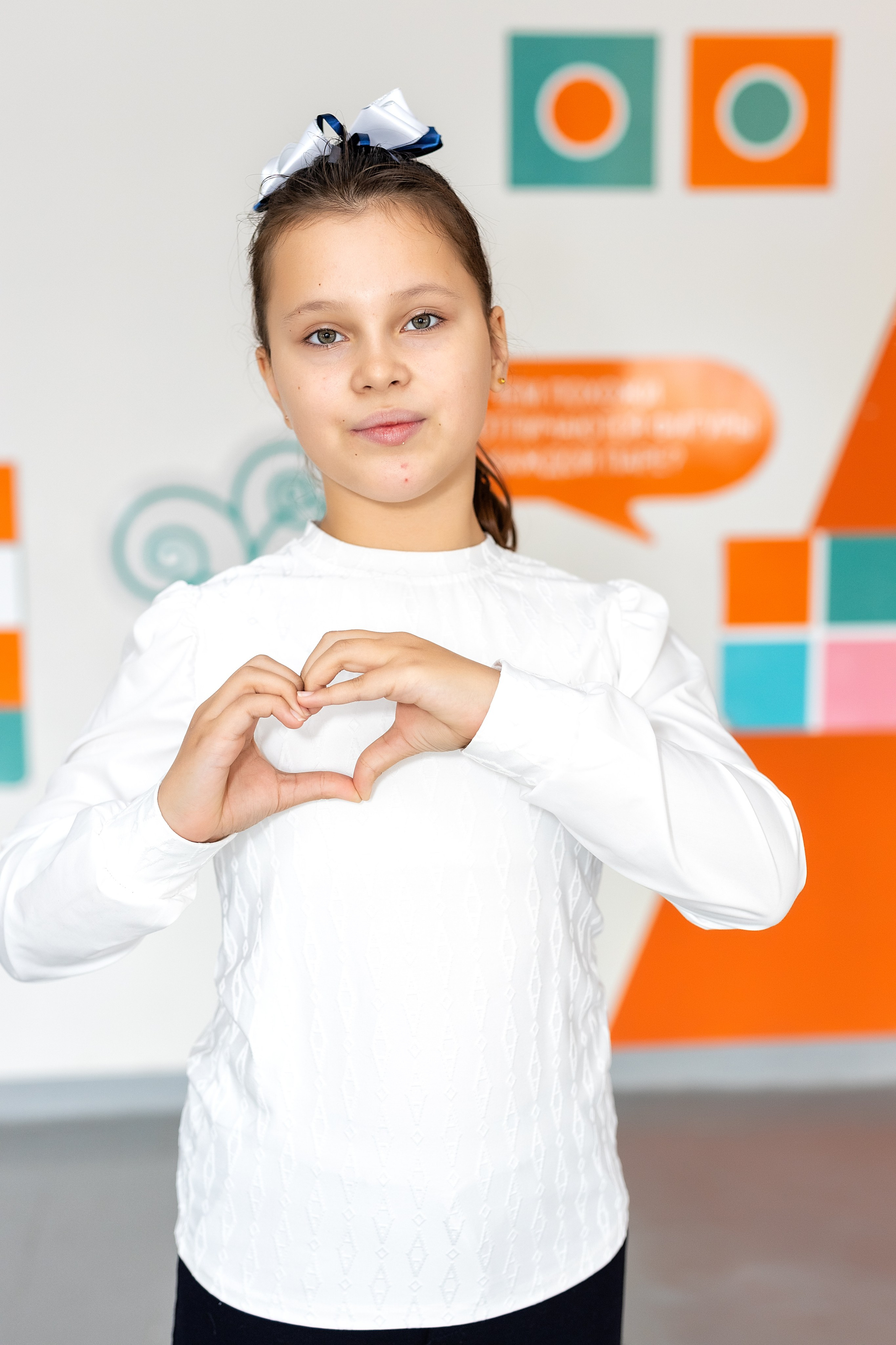 Школа № 4 имени В. Н. Косова, 4б. п.Тавричанка. Стильный выпускной альбом Владивосток фотограф Вероника Мигачева