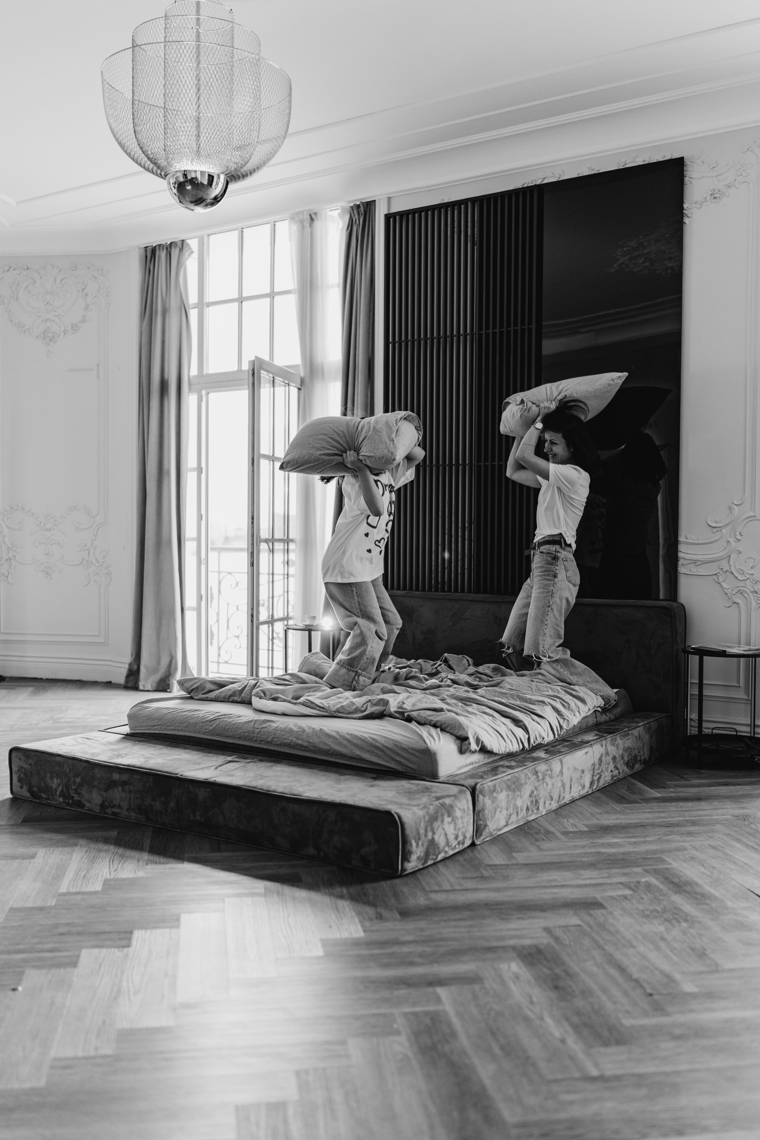 Эмма и Аврора. История в ЧБ. Семейный и портретный фотограф в Санкт-Петербурге Татьяна Гримоть