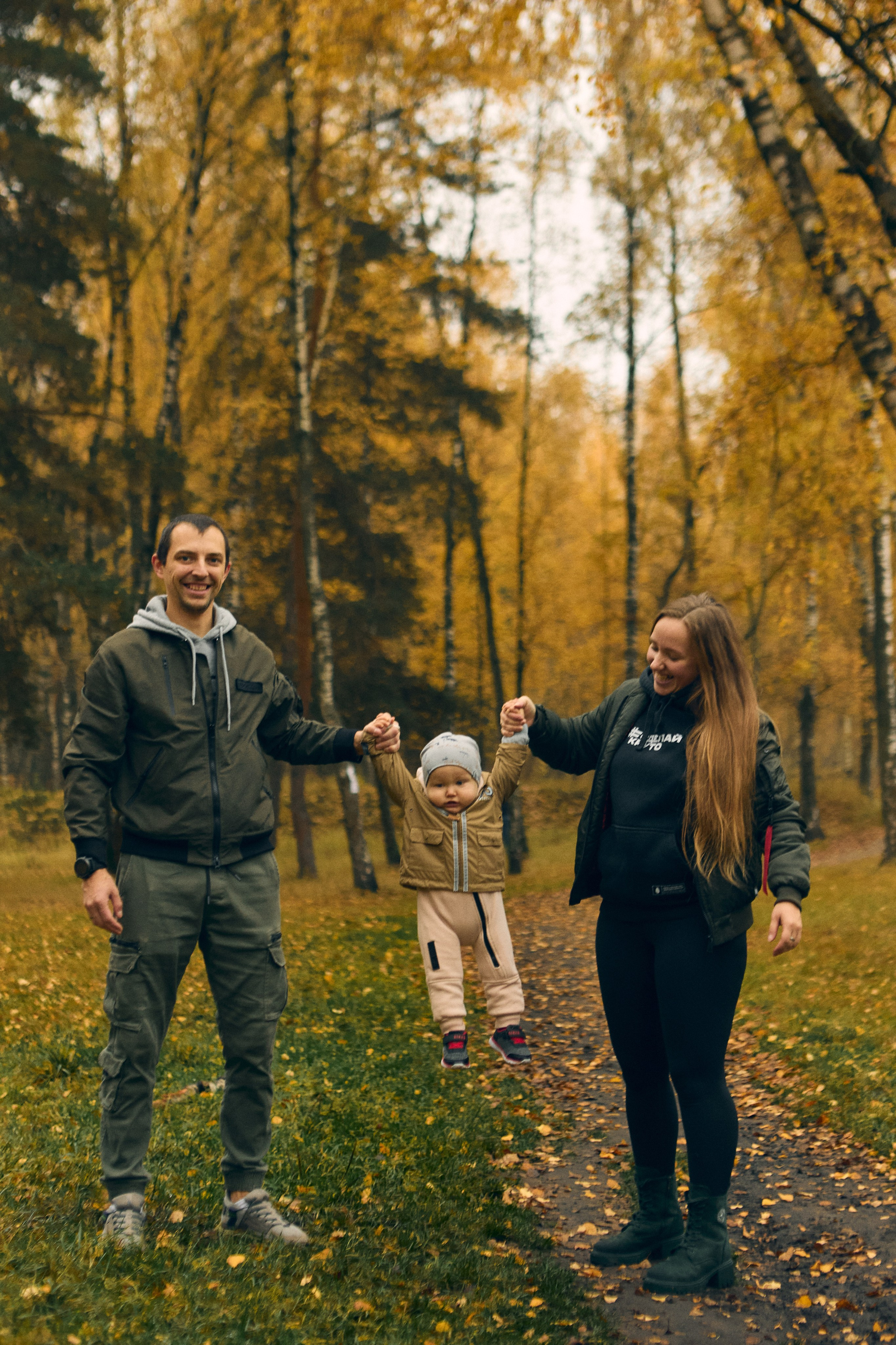 Семейная фотосессия дома и на прогулке в Москве