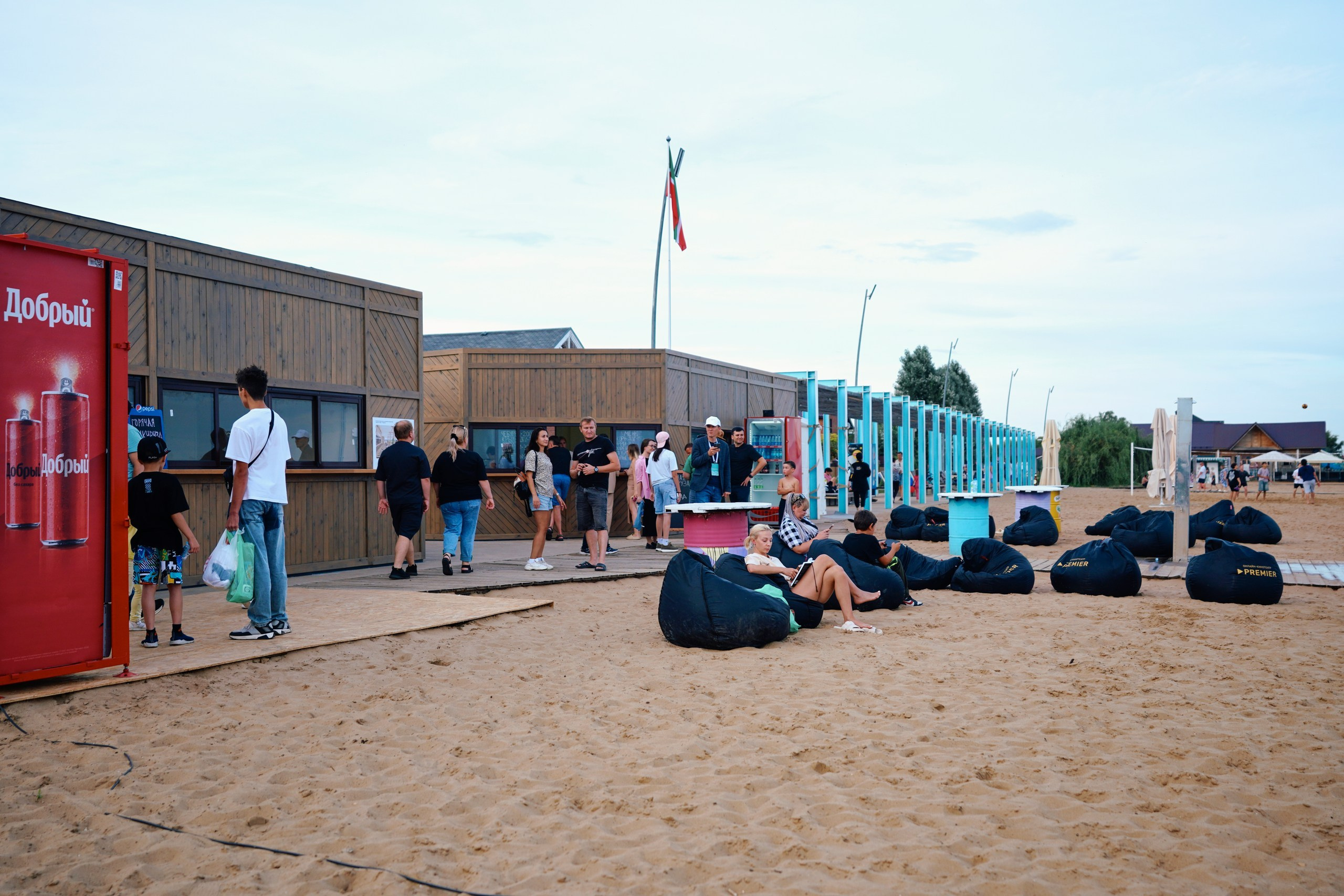 Пляжный маркет 2024, г. Лаишево. Фотограф Казань