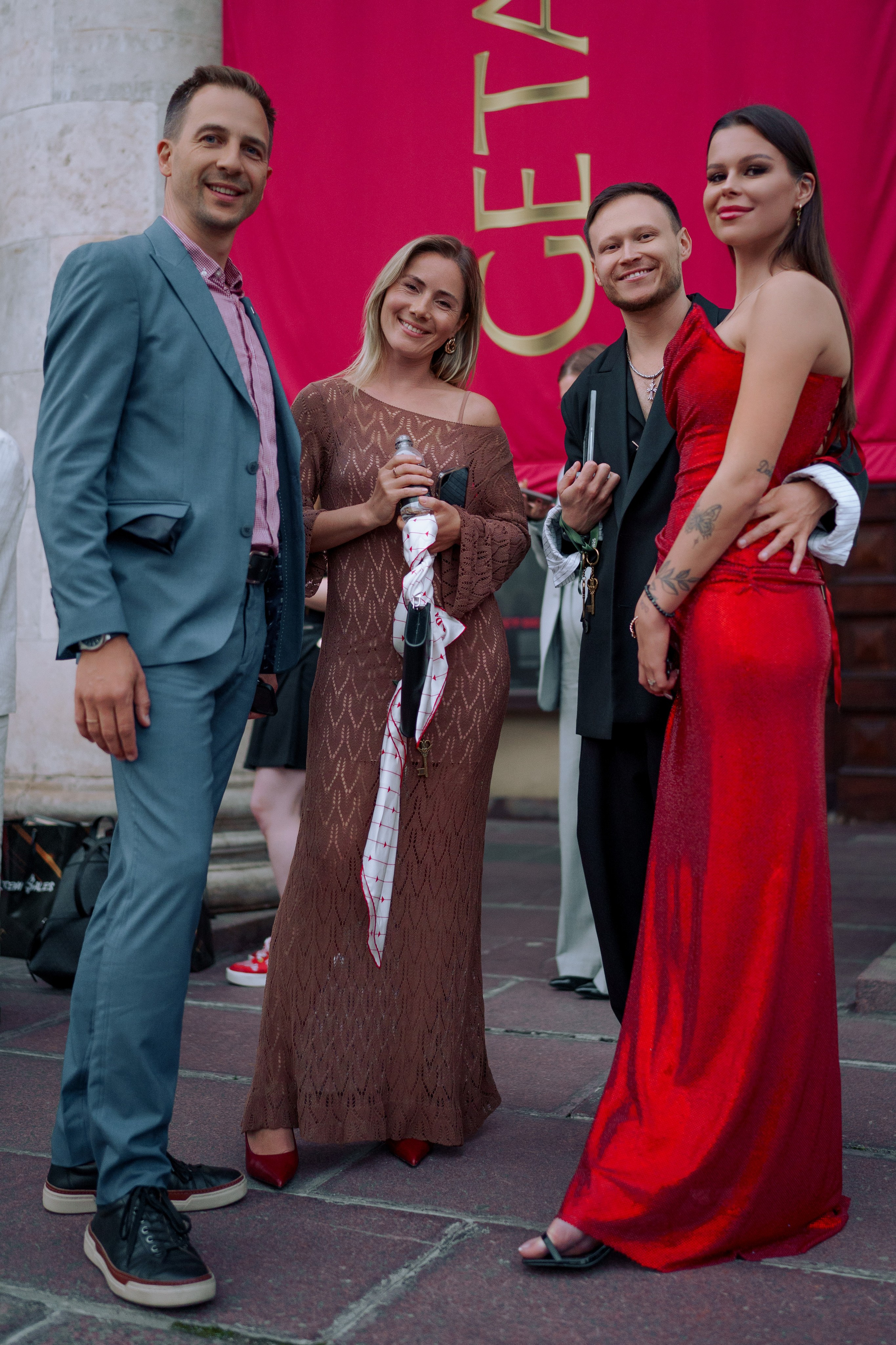 Фотограф репортажный на премию. Репортажный фотограф в Москве Саша Дружинина