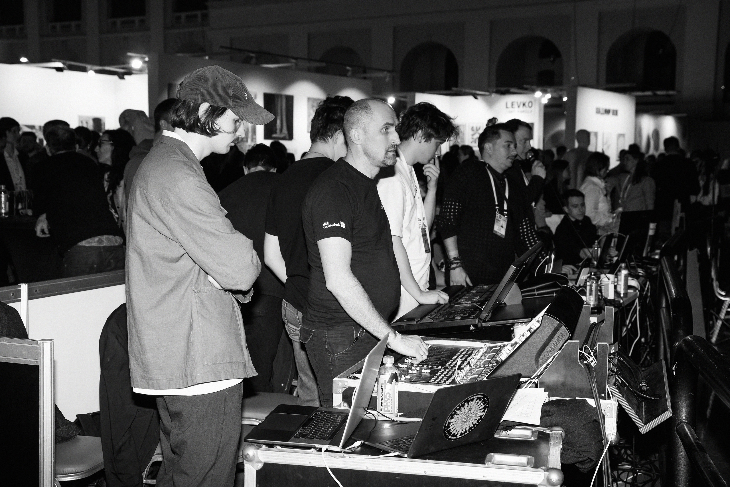 Art Russia 2024. Гостиный Двор. Фотограф в Москве Яна Полосина