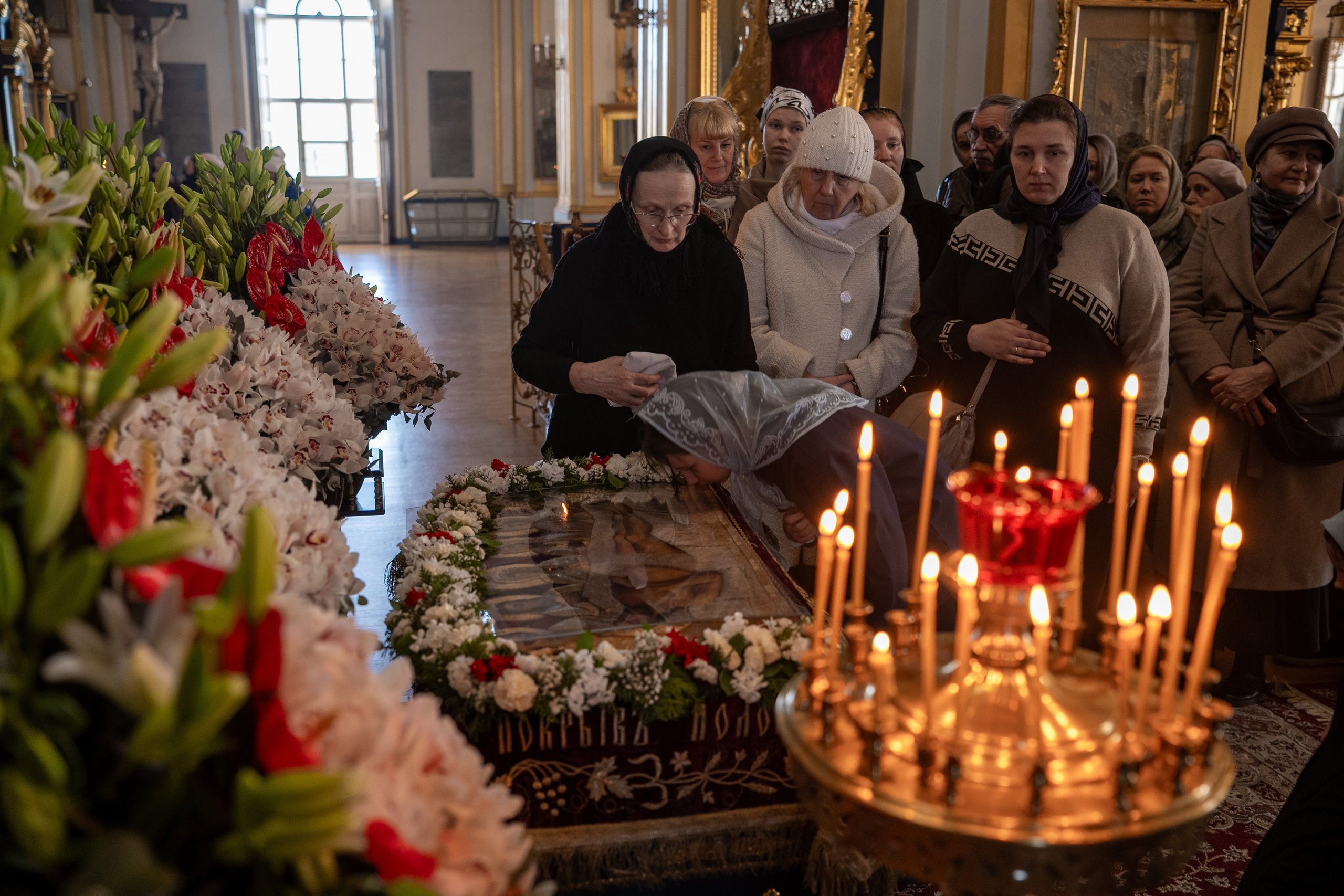 Великая пятница. Вечерня с выносом Плащаницы. НИКОЛО-БОГОЯВЛЕНСКИЙ МОРСКОЙ СОБОР
