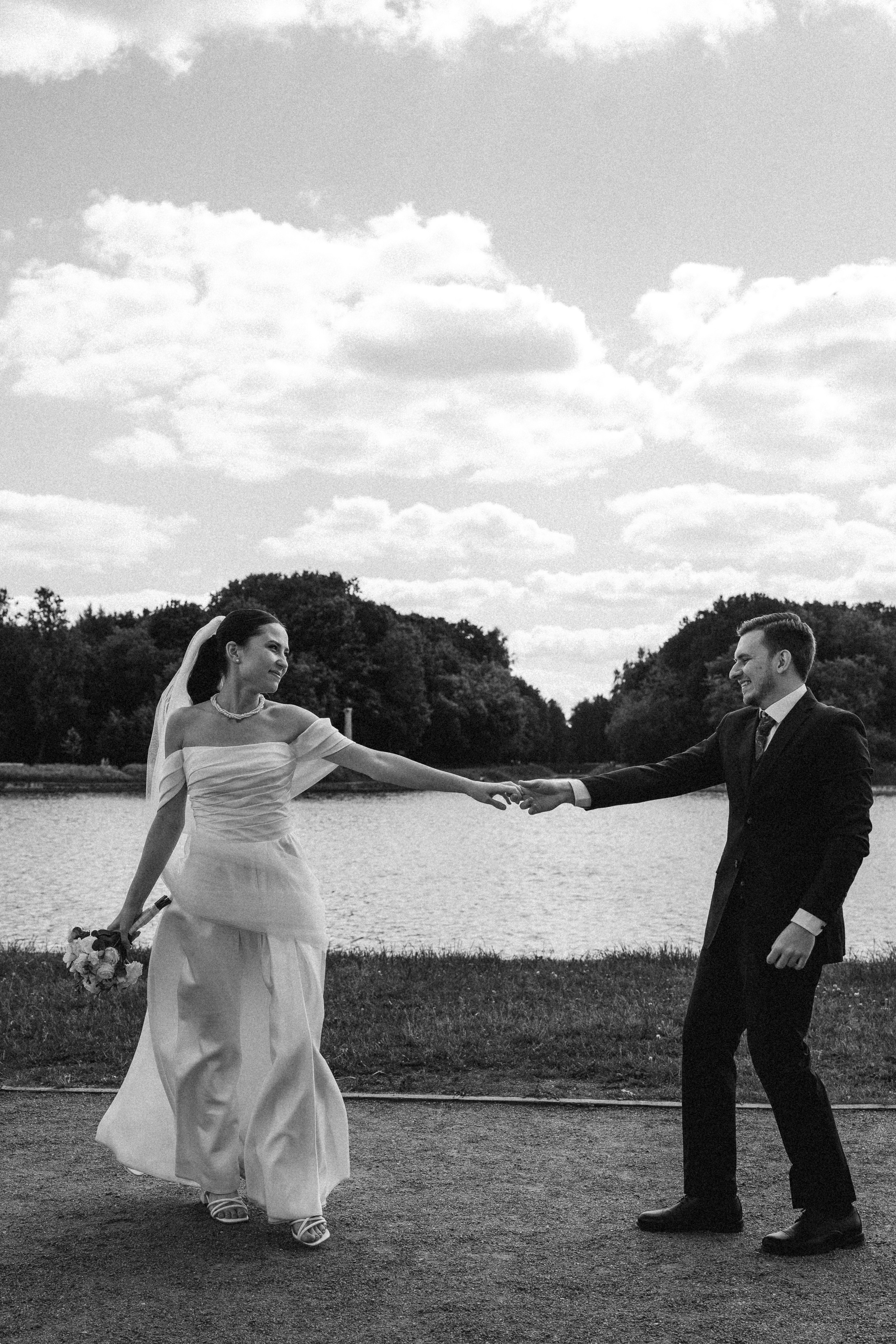 Влад и Илина в Кусково. Свадебный фотограф в Москве Анна Полушина