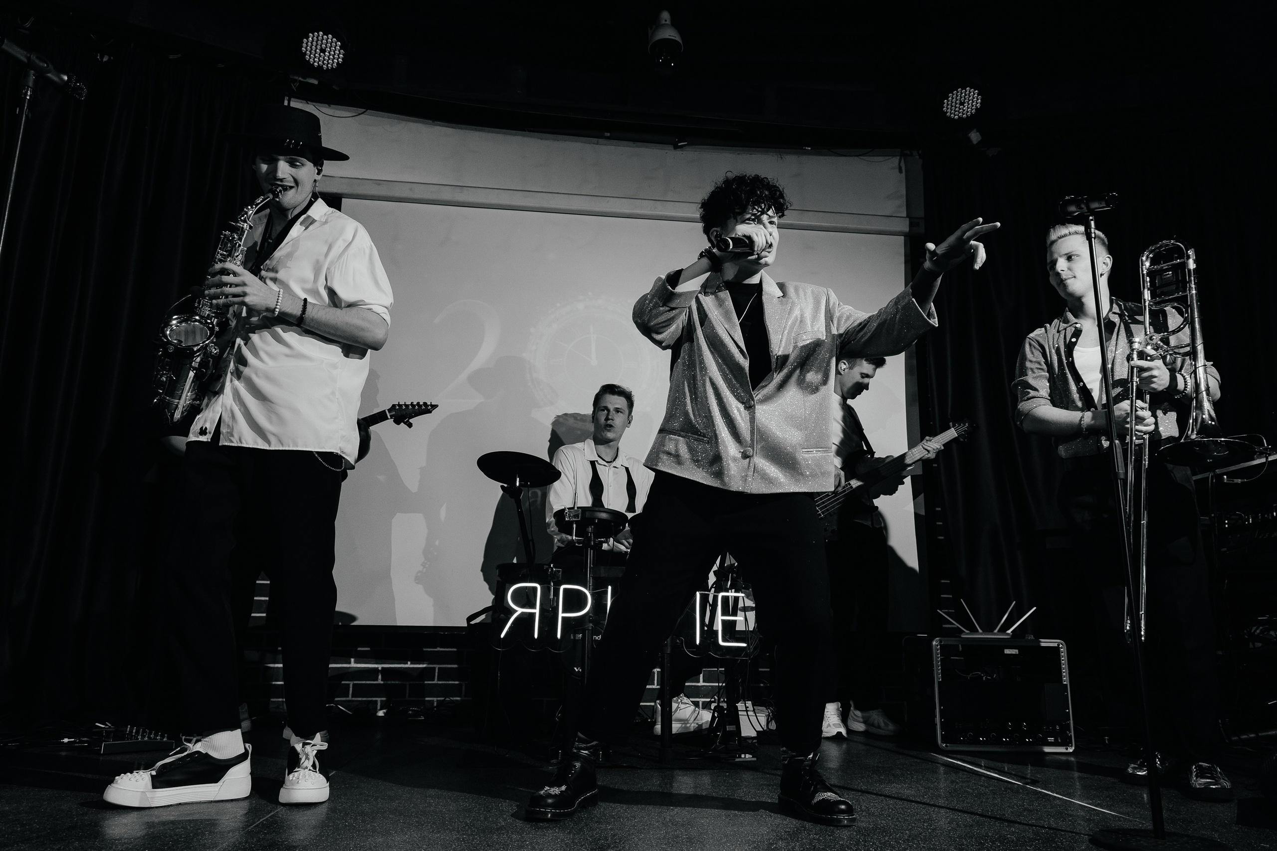 Корпоративная новогодняя съемка для логистической компании ИТА. Свадебный фотограф в Минске/Беларуси Сергей Спиридонов