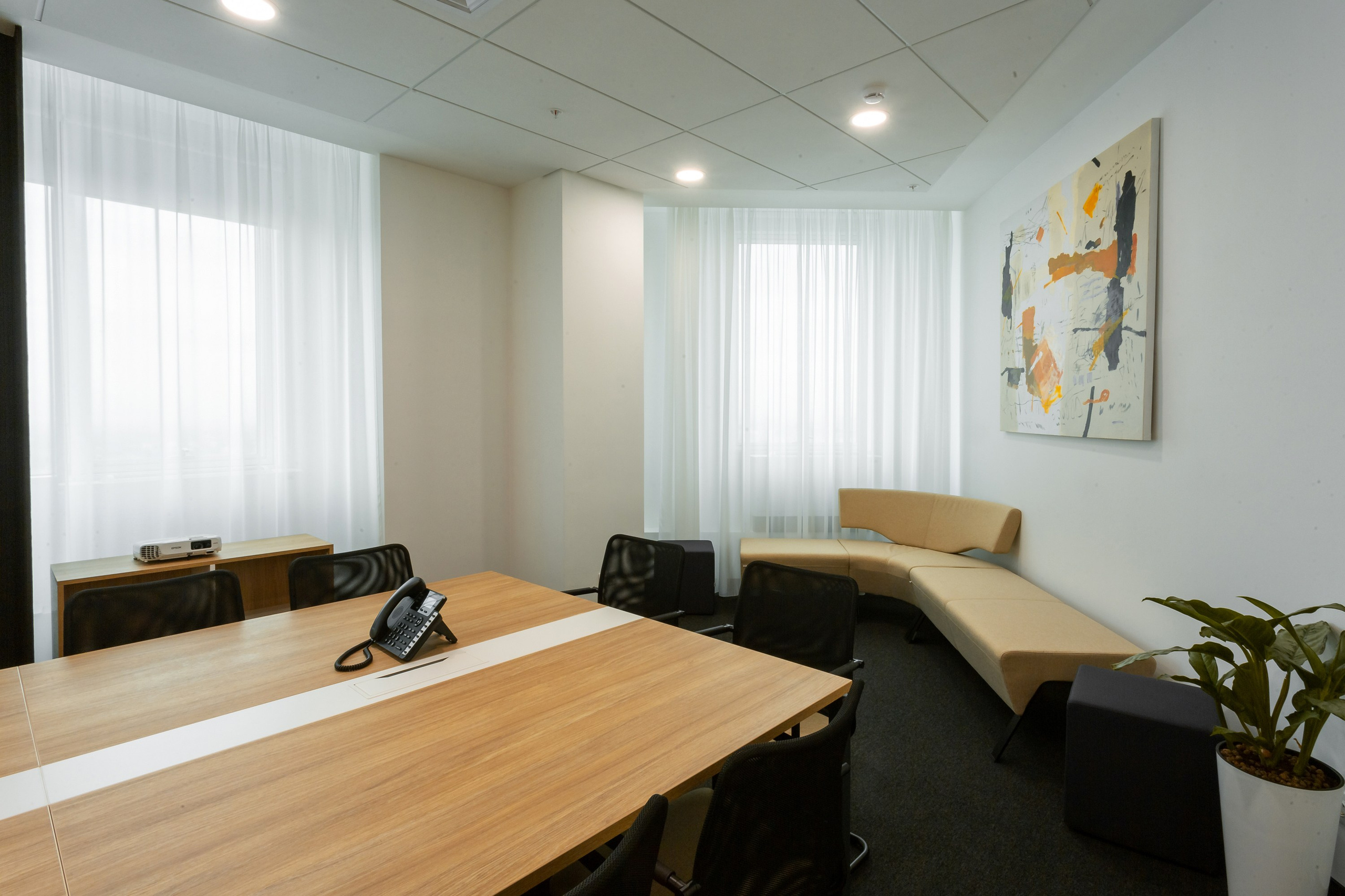 Mercure space. Репортажный фотограф в Алмате Чумаков Георгий