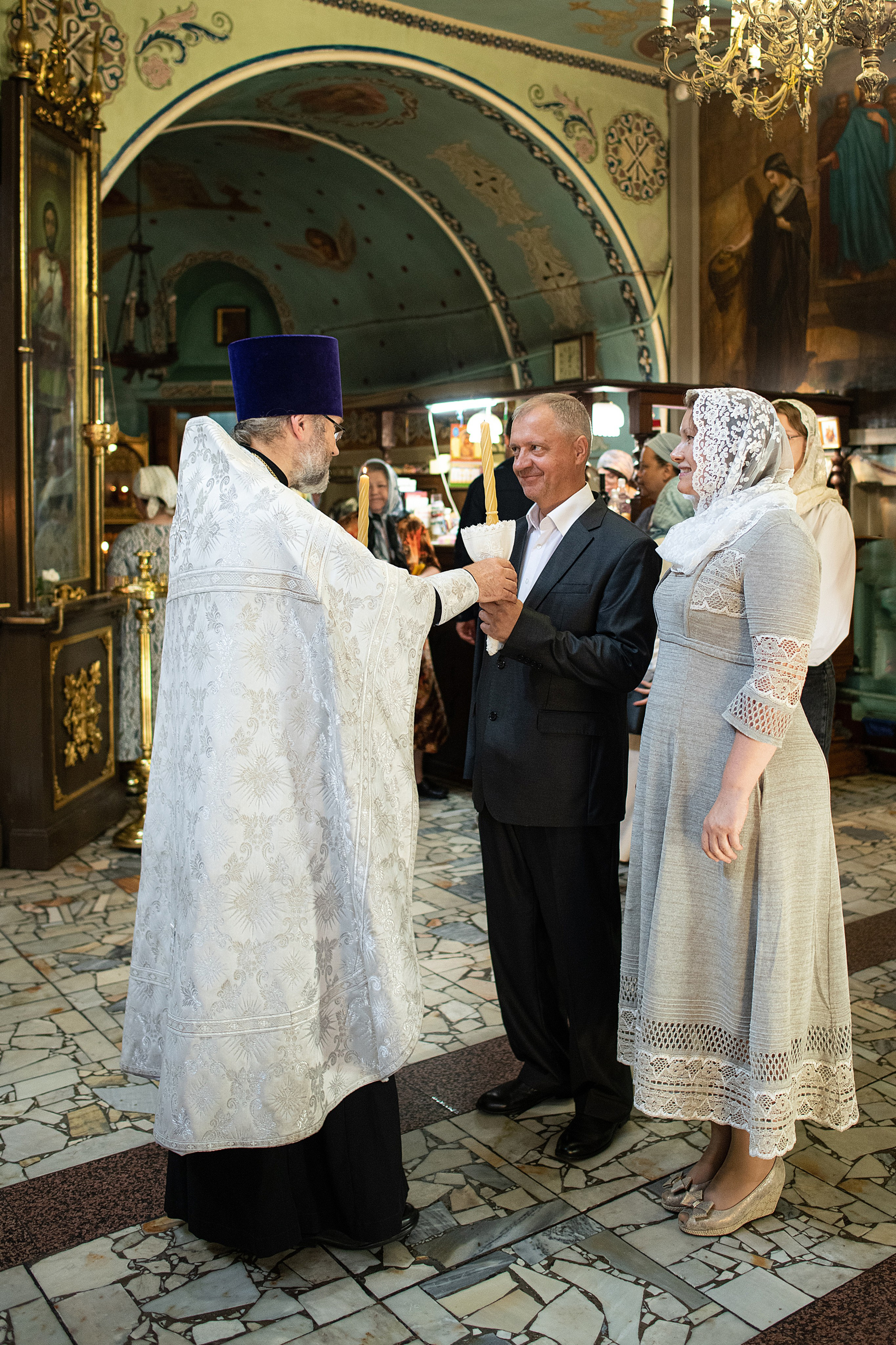 Венчание Натальи и Виктора в Храме Адриана и Натальи в Бабушкине. Фотограф Крещения и Венчания в Москве и МО