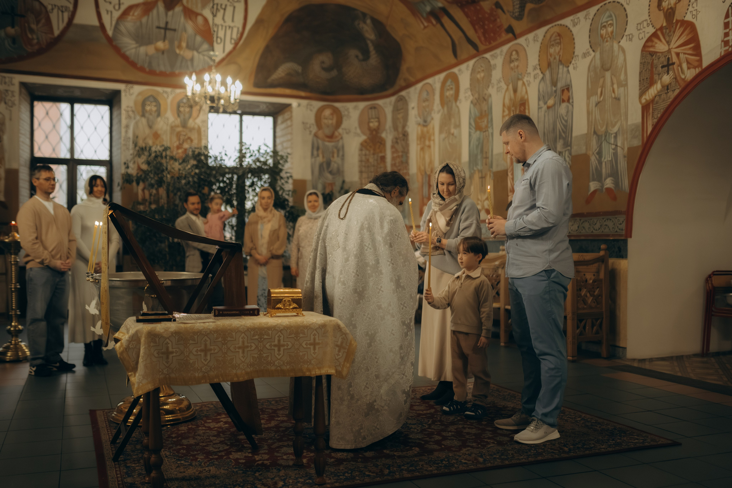 Таинство Крещения Платона. Семейный и детский фотограф в Москве Митенкова Мария