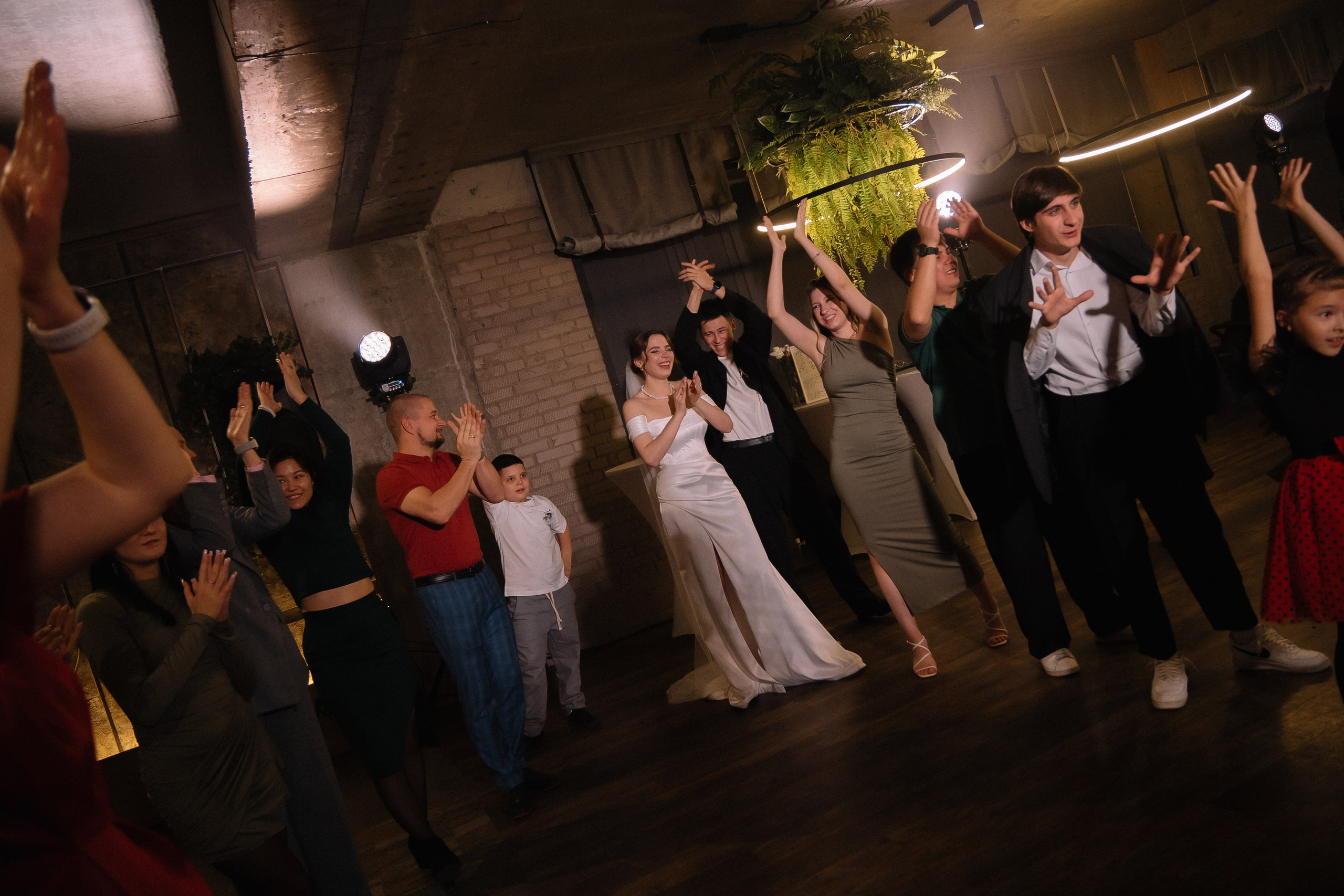 Владислав и Амина. Фотограф Новосибирск Вероника Вишневская