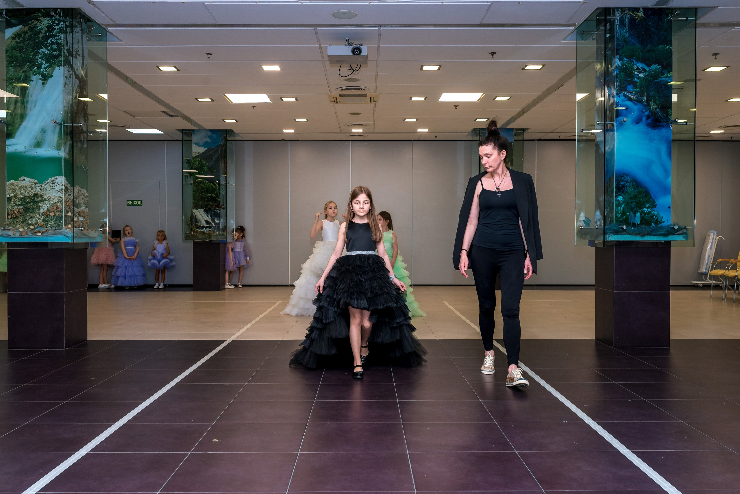 Репетиция показа мод в Москве 2022 г. Женский фотограф Крещение Венчание Москва Брянск