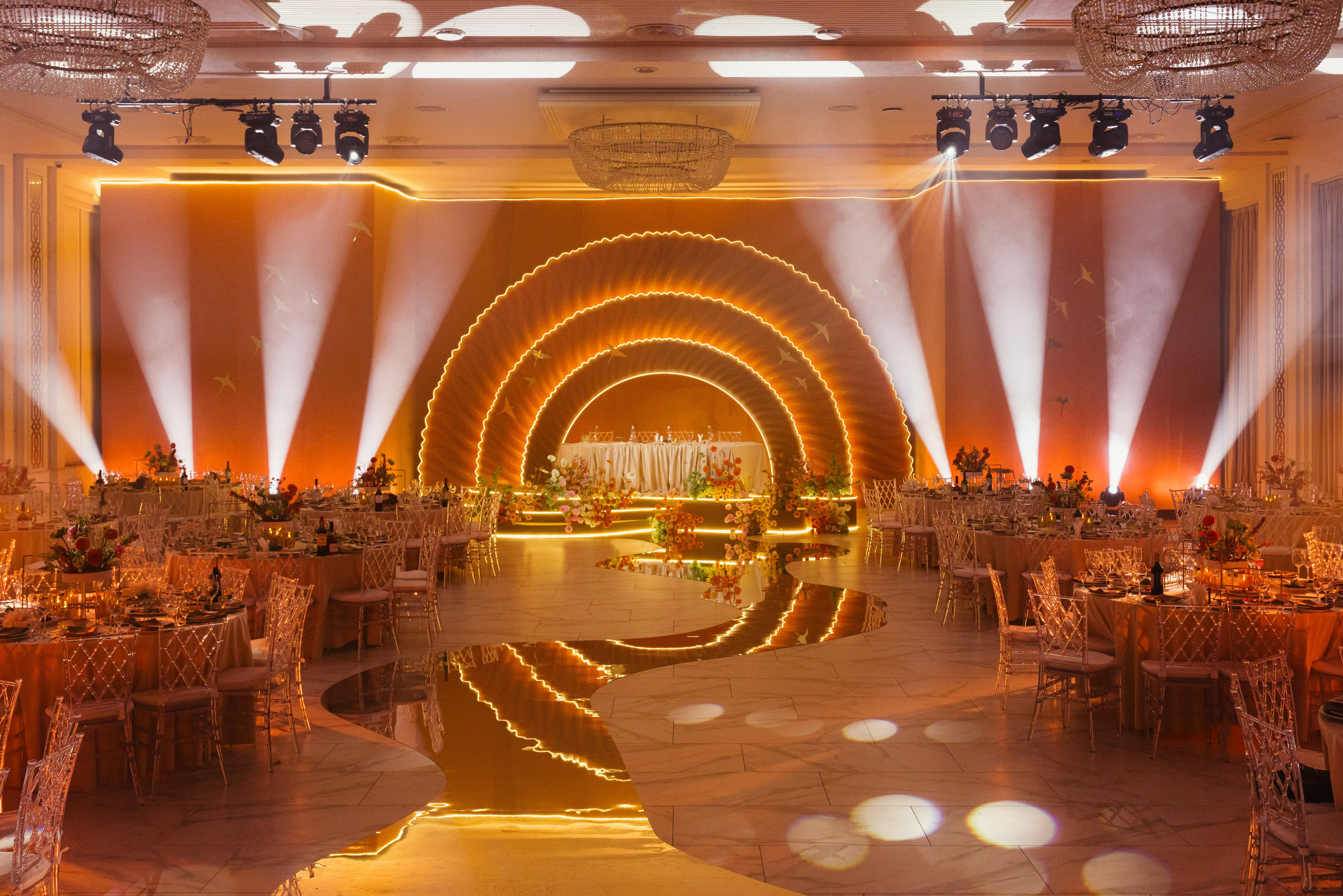 @gorizont.wedding. Свадебный и репортажный фотограф в Москве Владимир Сергеев | Naysaikolo