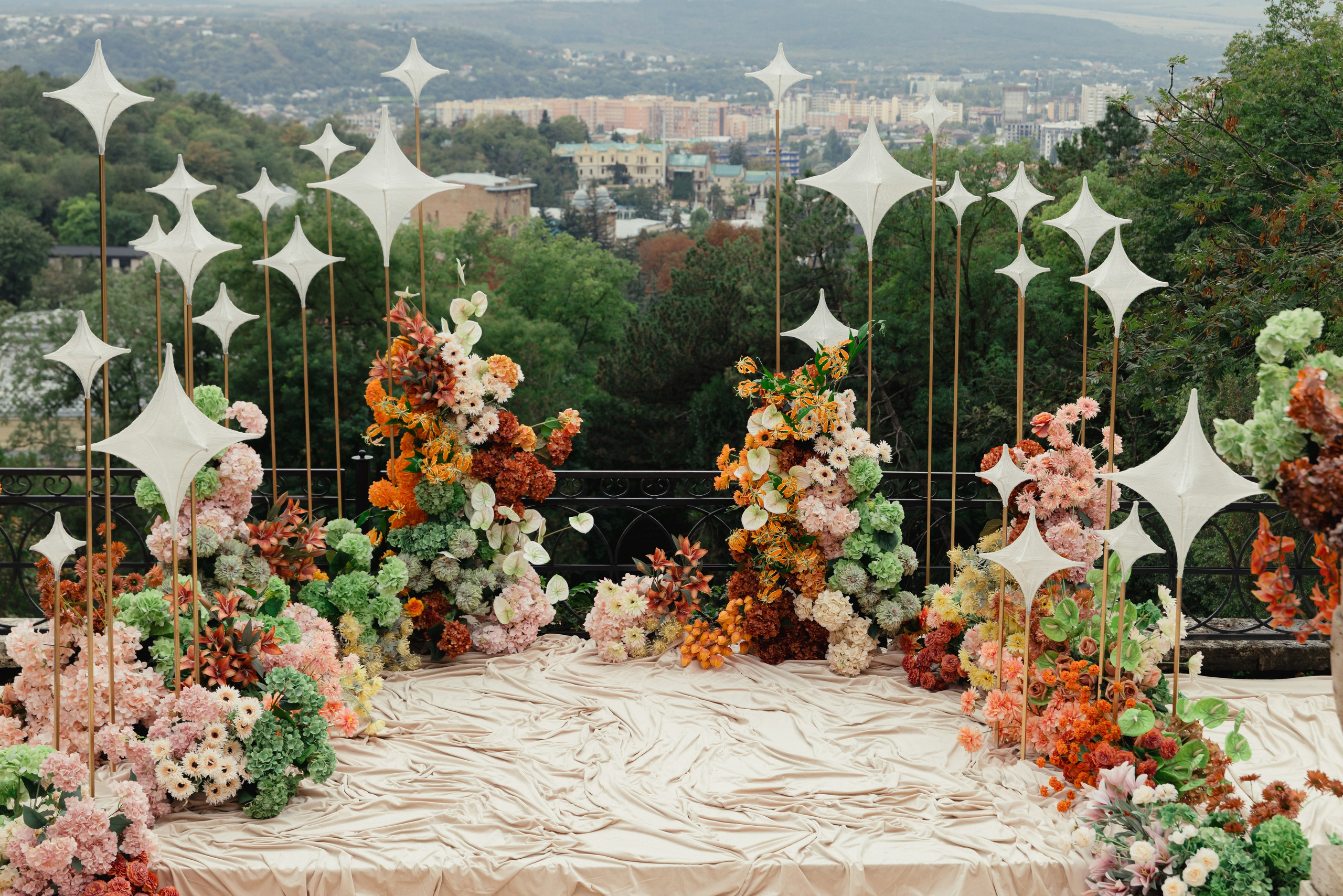 @gorizont.wedding. Свадебный и репортажный фотограф в Москве Владимир Сергеев | Naysaikolo