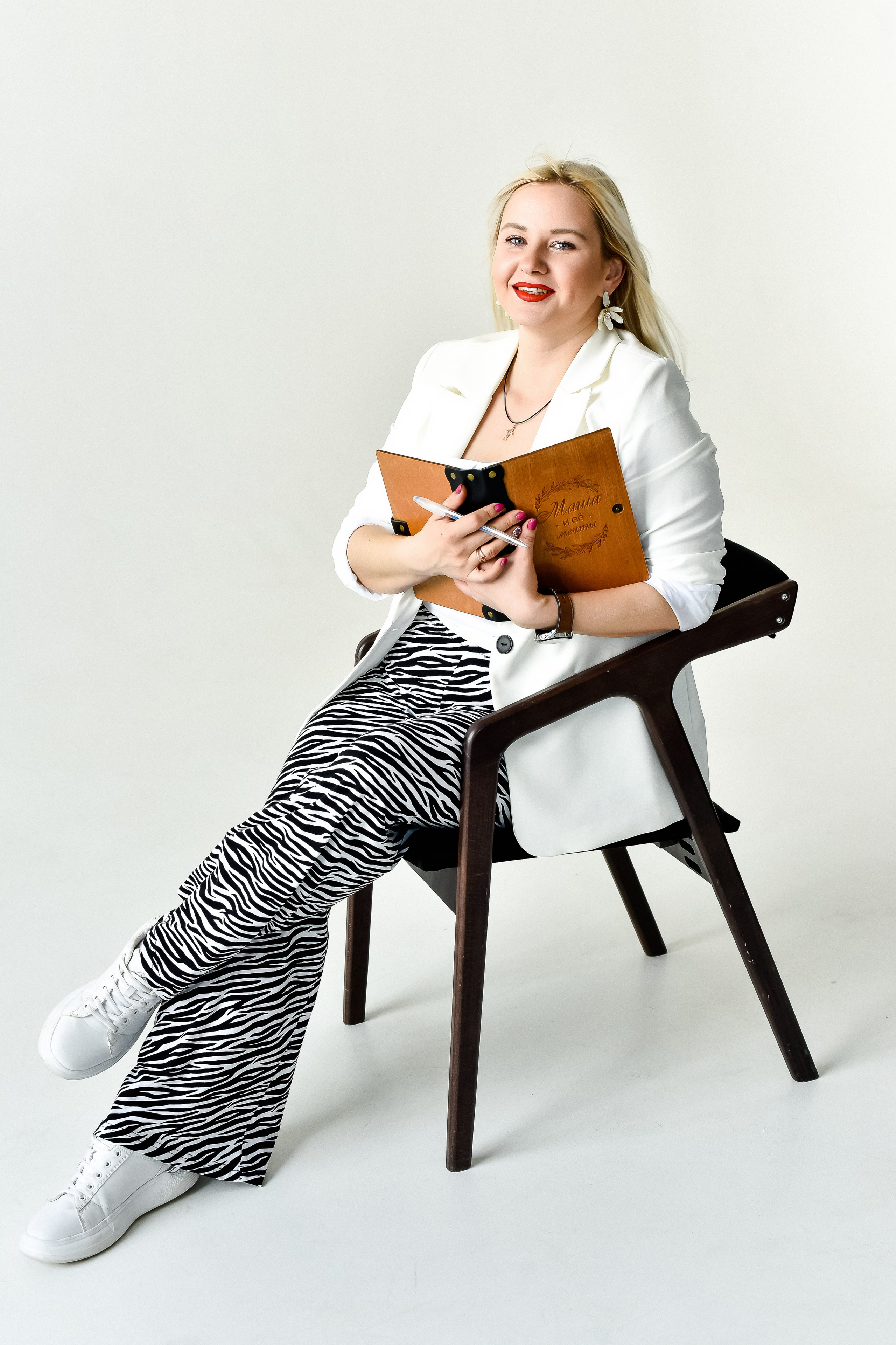 Мария весенний контент