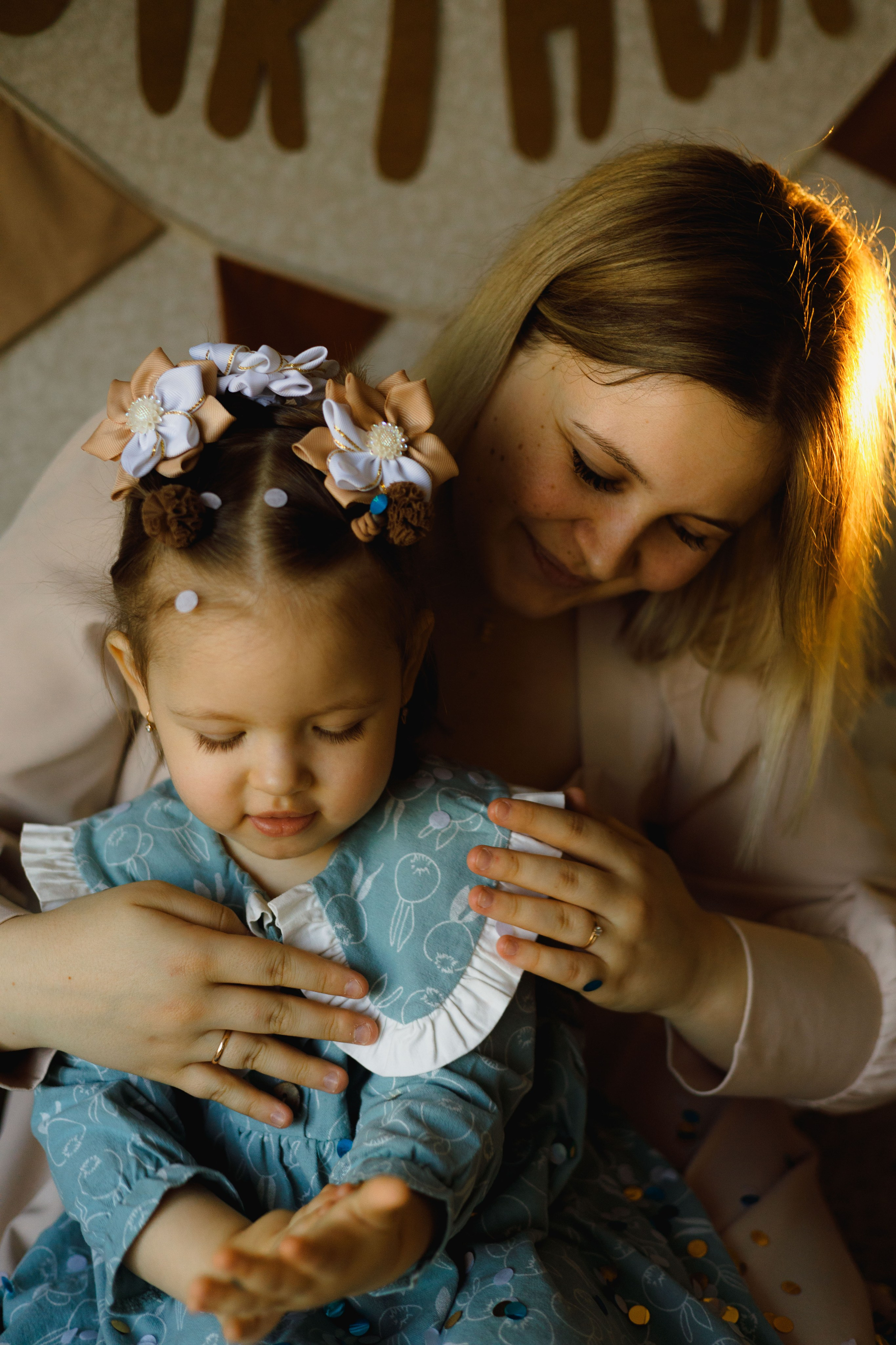 Яркий праздник для Анечки. Lifestyle семейный и детский фотограф в Омске Иванова Екатерина