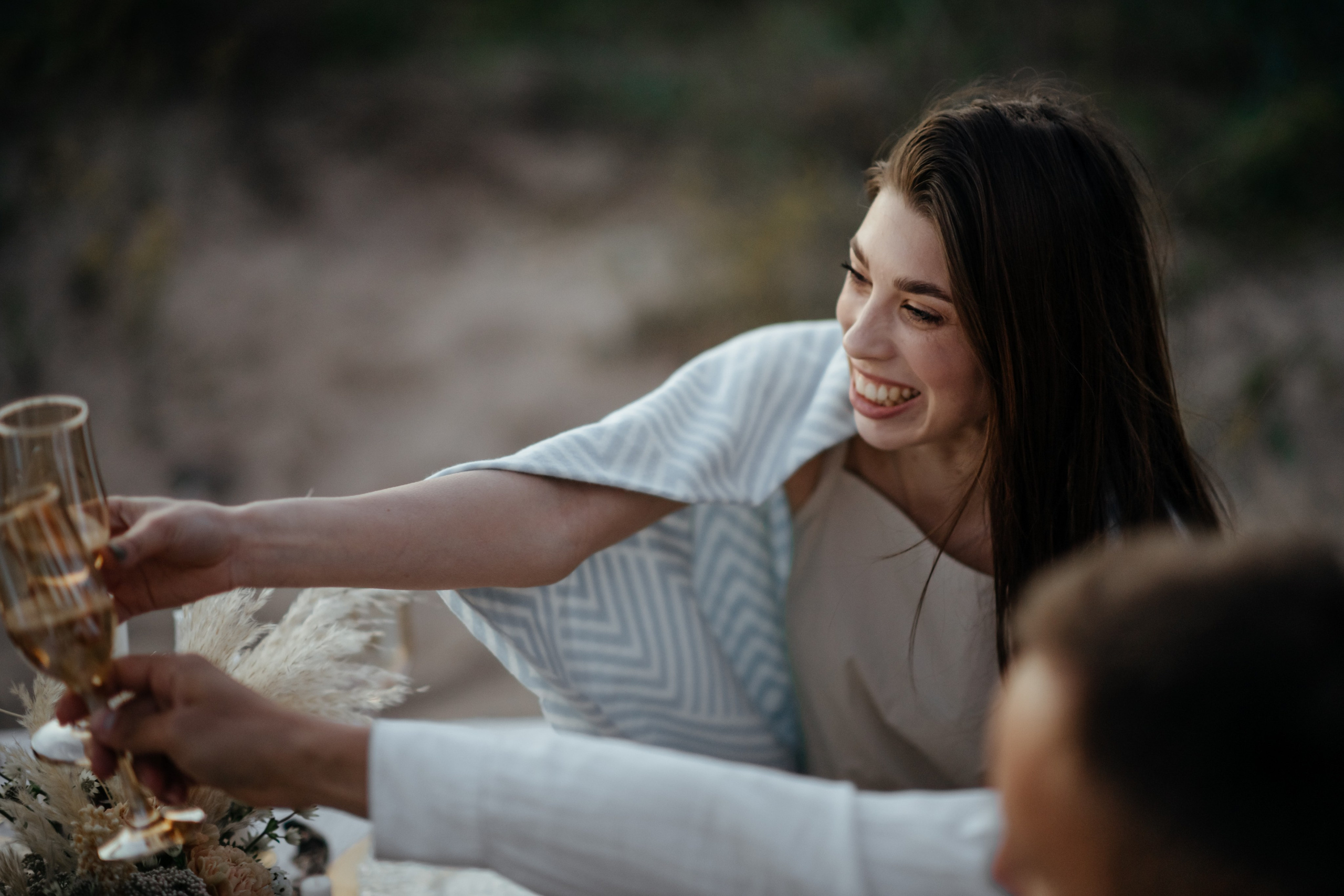 Выездная церемония на берегу моря в Крыму Джангуль. Свадебный и семейный фотограф и видеограф, Крым, Москва, Санкт -Петербург