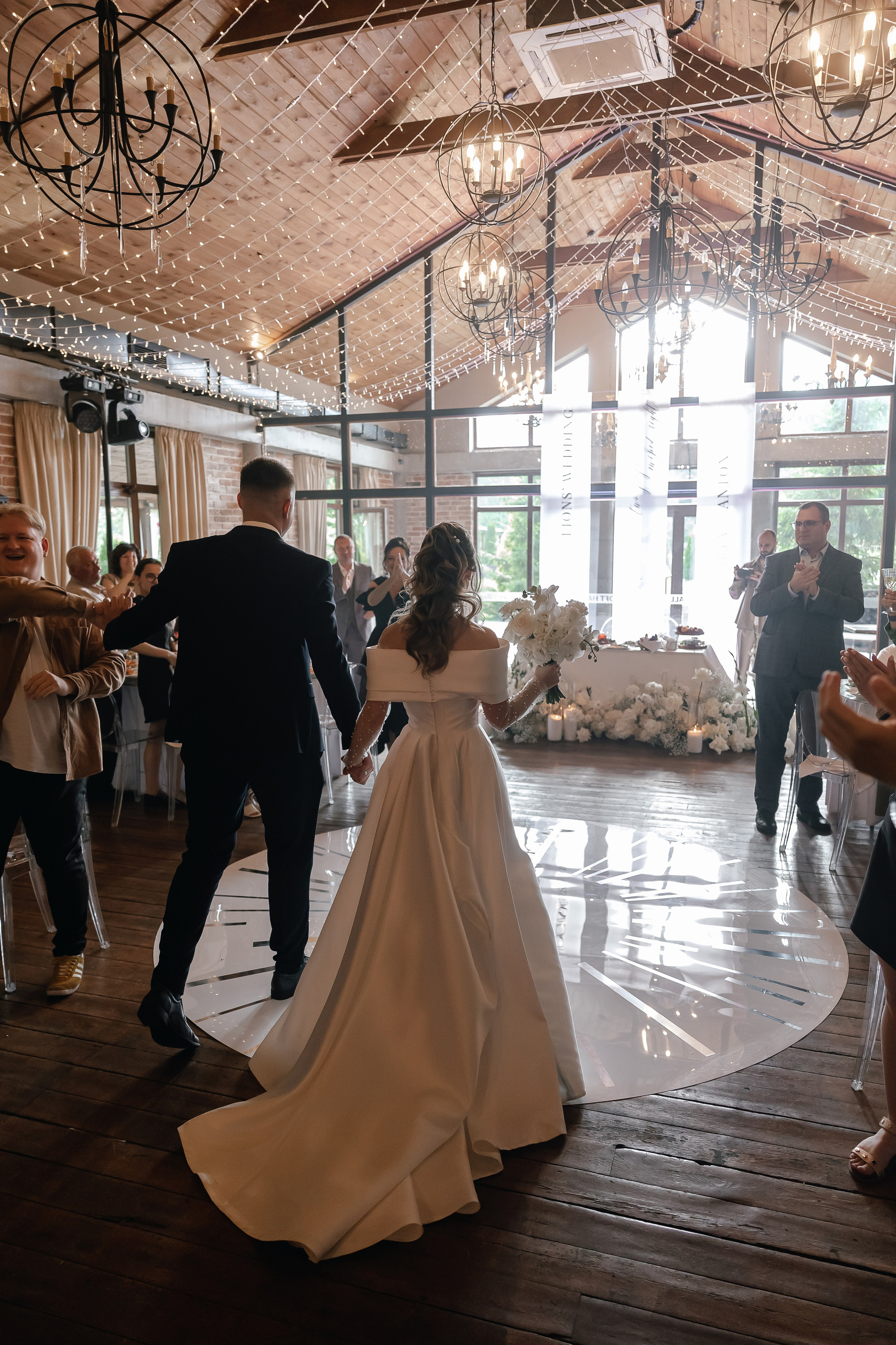 Даша & Антон. Агентство по организации мероприятий