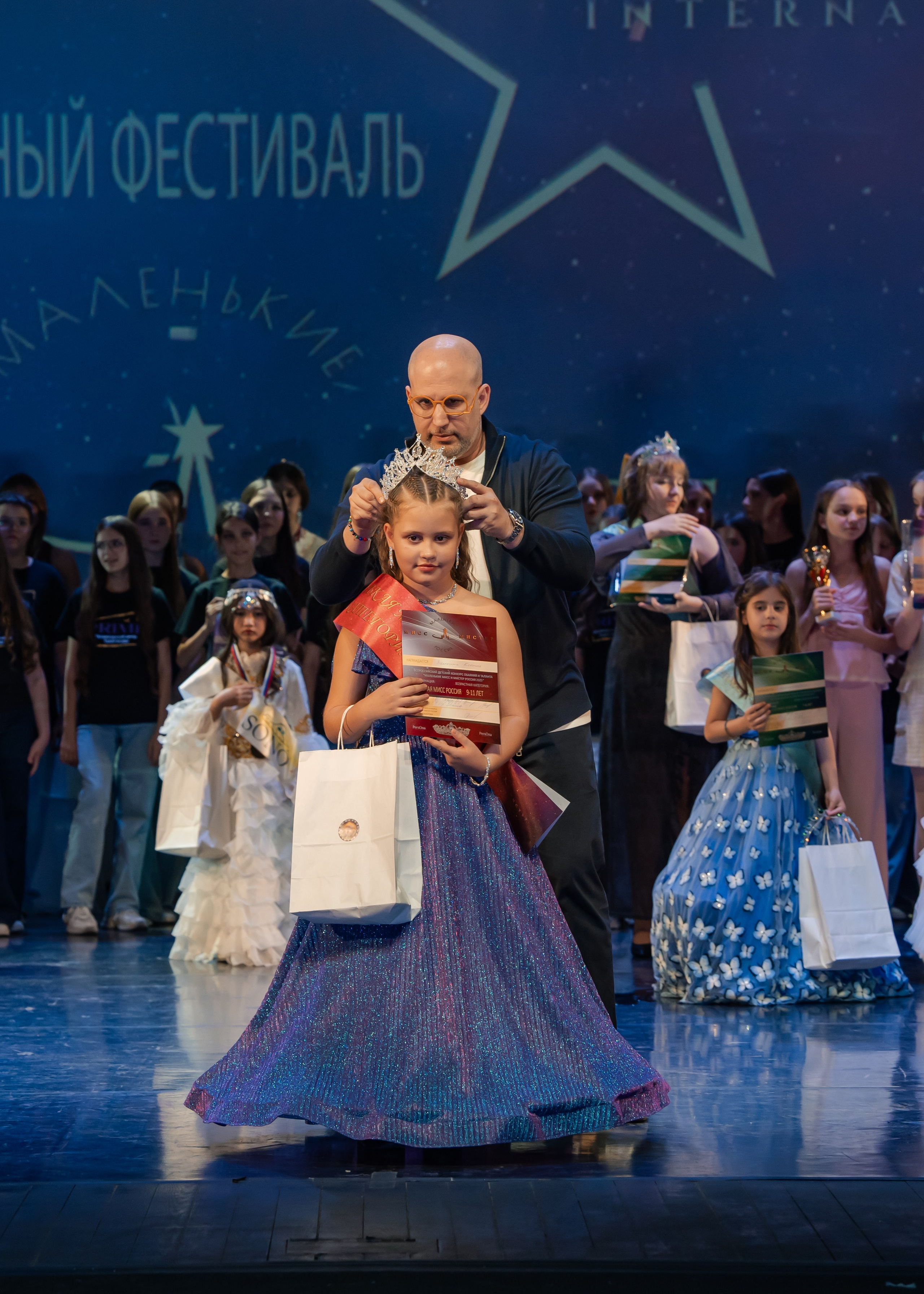 Маленькие мисс и мистер Россия. Крамер Юлиана детский и семейный фотограф