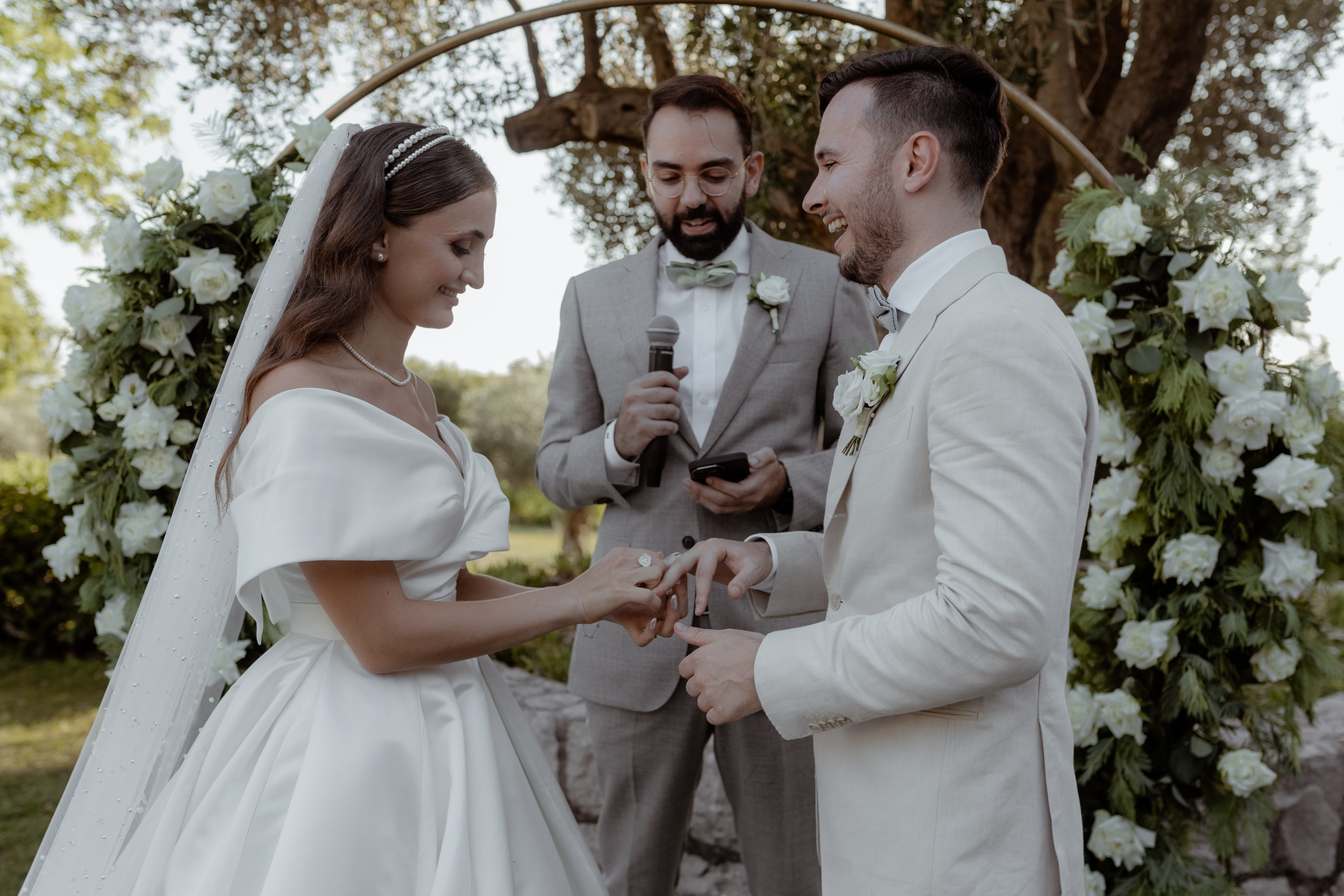 Julie and George. Elopement Wedding Photographer