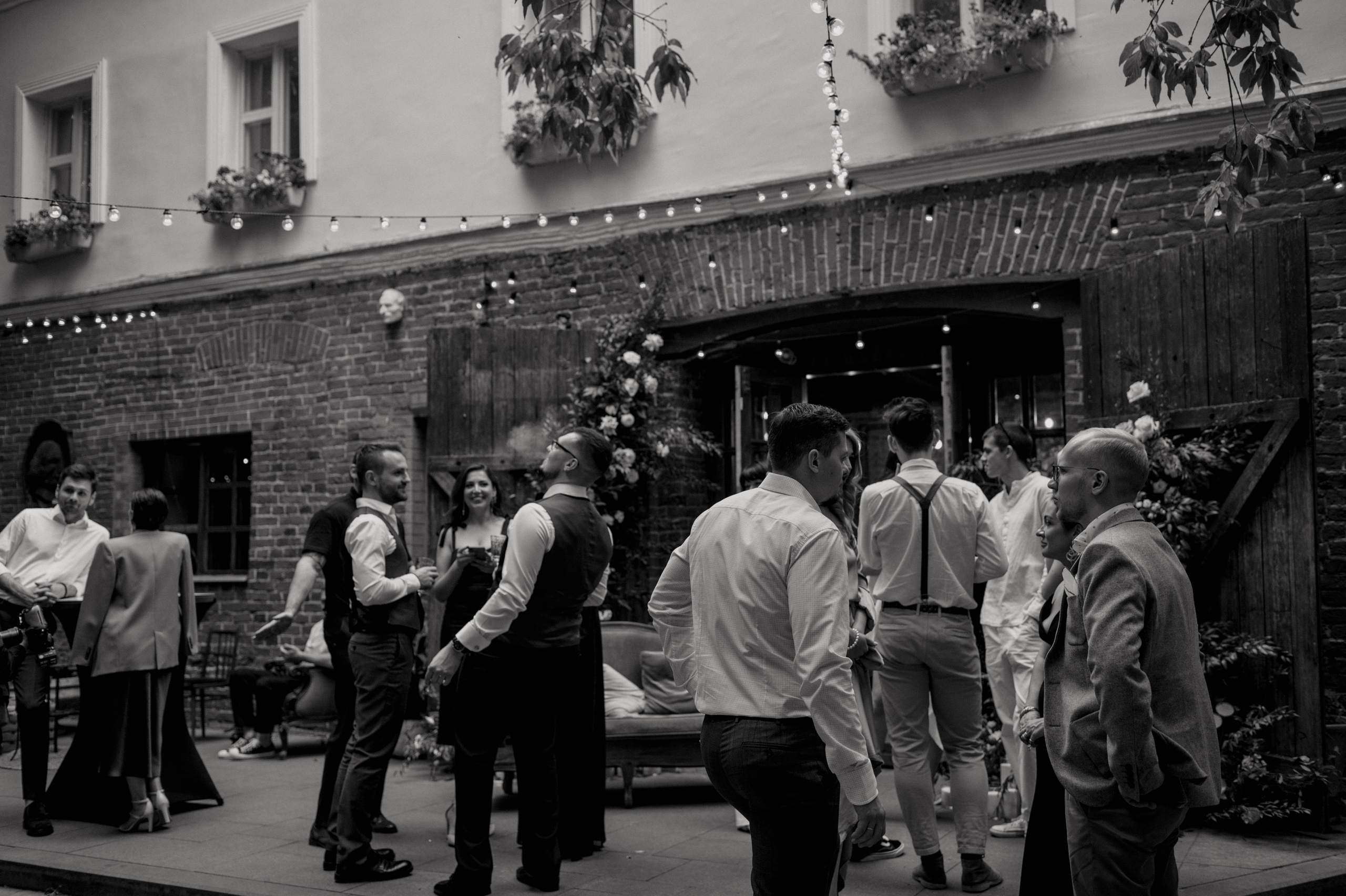 Меня достаточно. Алина Посторонка