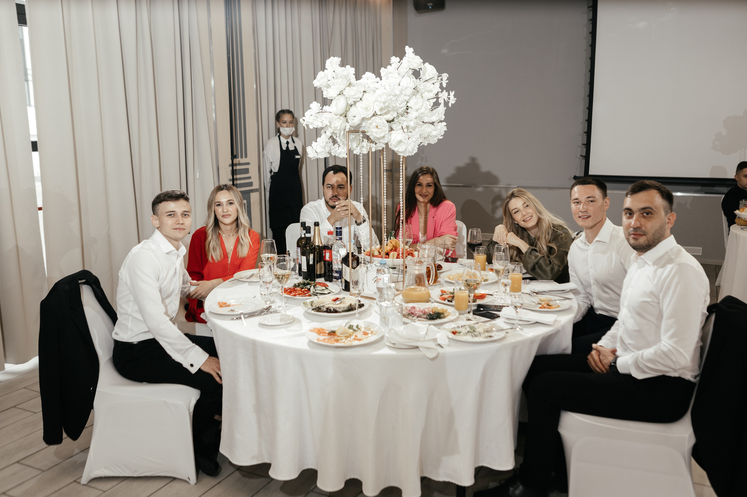 Свадебный фотограф Уфа — Руслан ГабдлисламовЖивые эмоции, красивые кадры, воспоминания на всю жизнь.Работаю по всей Республике Башкортоста. Свадебный фотограф Уфа Руслан Габдлисламов