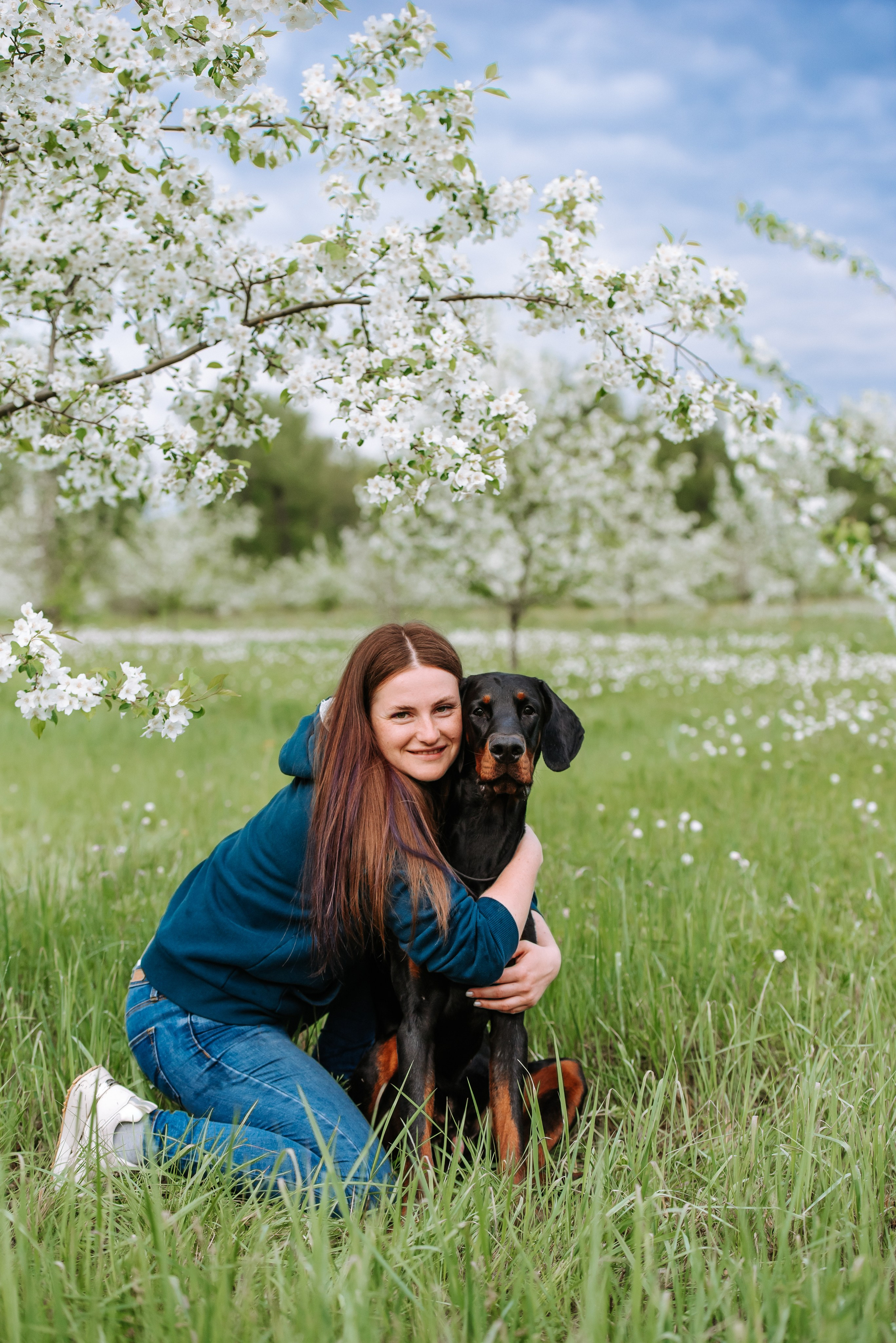 Цветение с доберманами. Фотограф Диана Оленина Красноярск / Братск