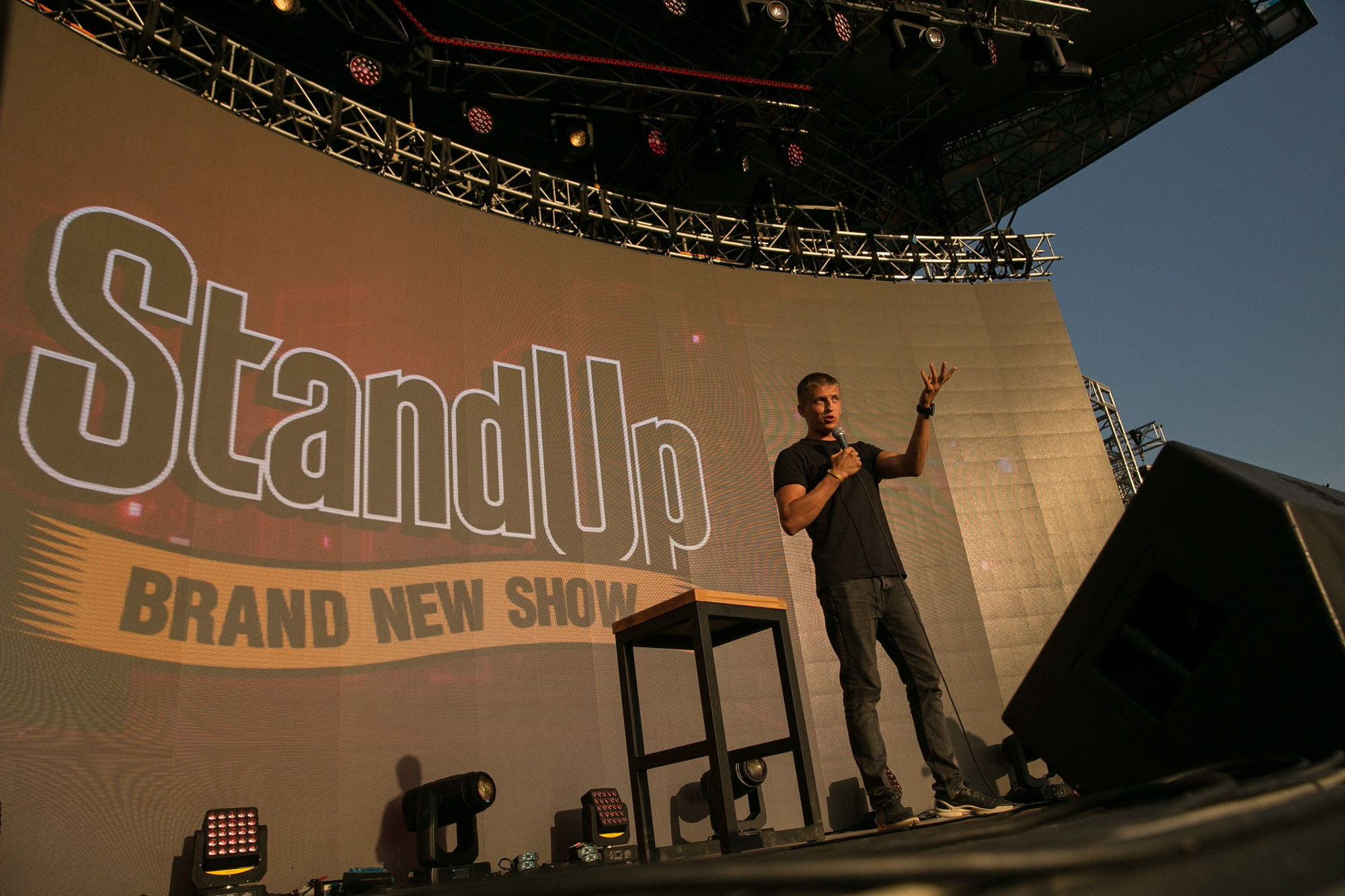 Фестиваль Вконтакте — ТНТ. Рабочая сторона — бизнес портрет и репортаж в Санкт-Петербурге