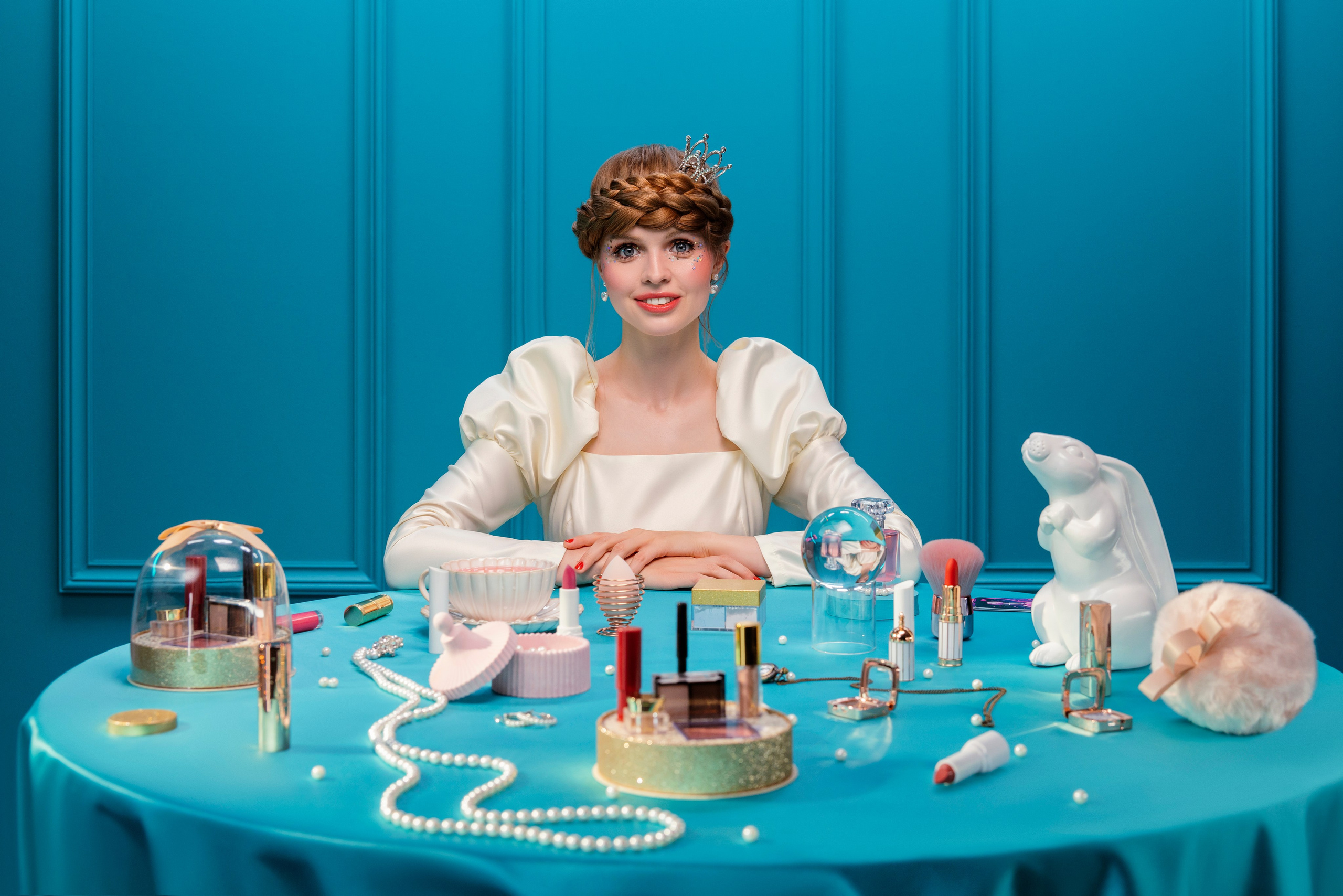 Letoile Black Friday. Аксёнова Оля — сет-дизайнер, художник-постановщик, Москва